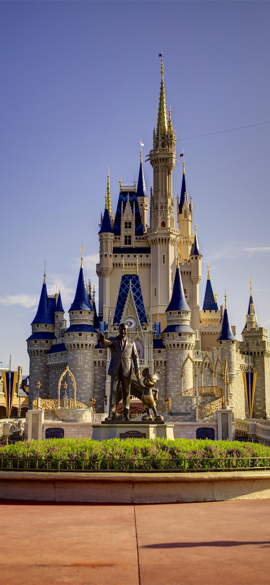 Best Disneyland park iPhone HD Wallpaper