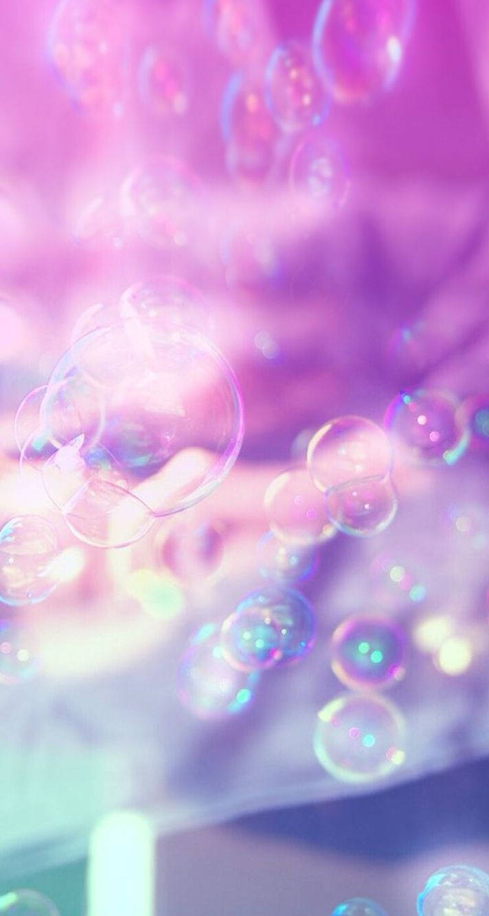 Download Pretty Purple Bubbles Image Wallpaper