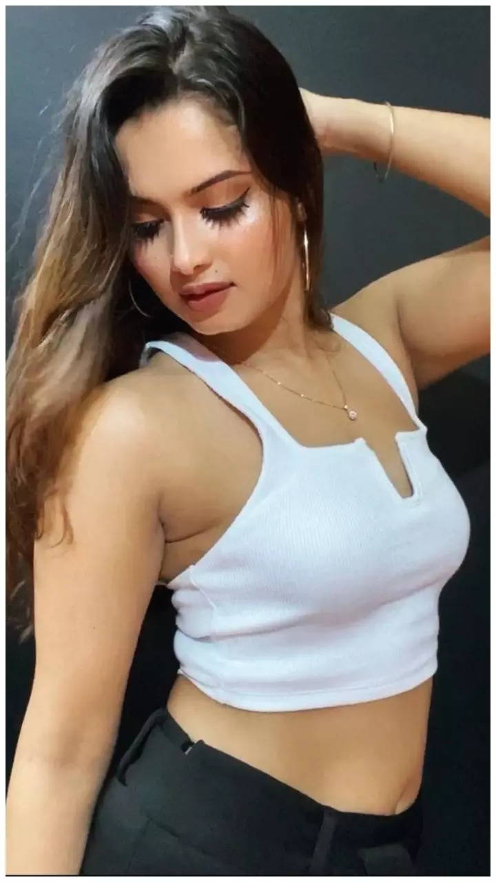 Neelam Giri: Rare pics of the birthday girl