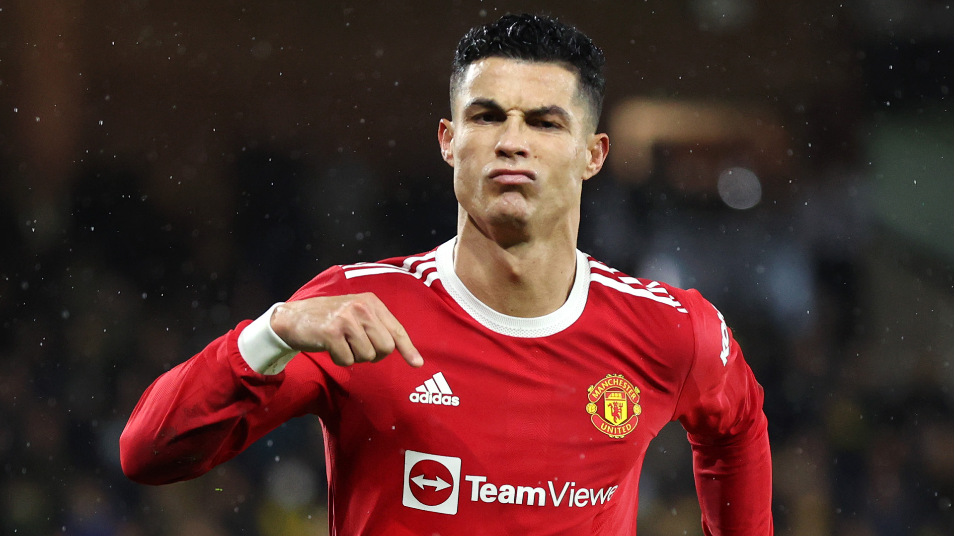 Ten Hag rules out Ronaldo transfer at Man Utd