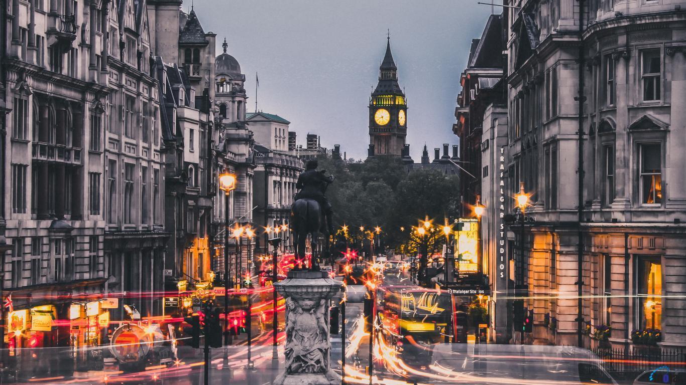 London Street Wallpaper