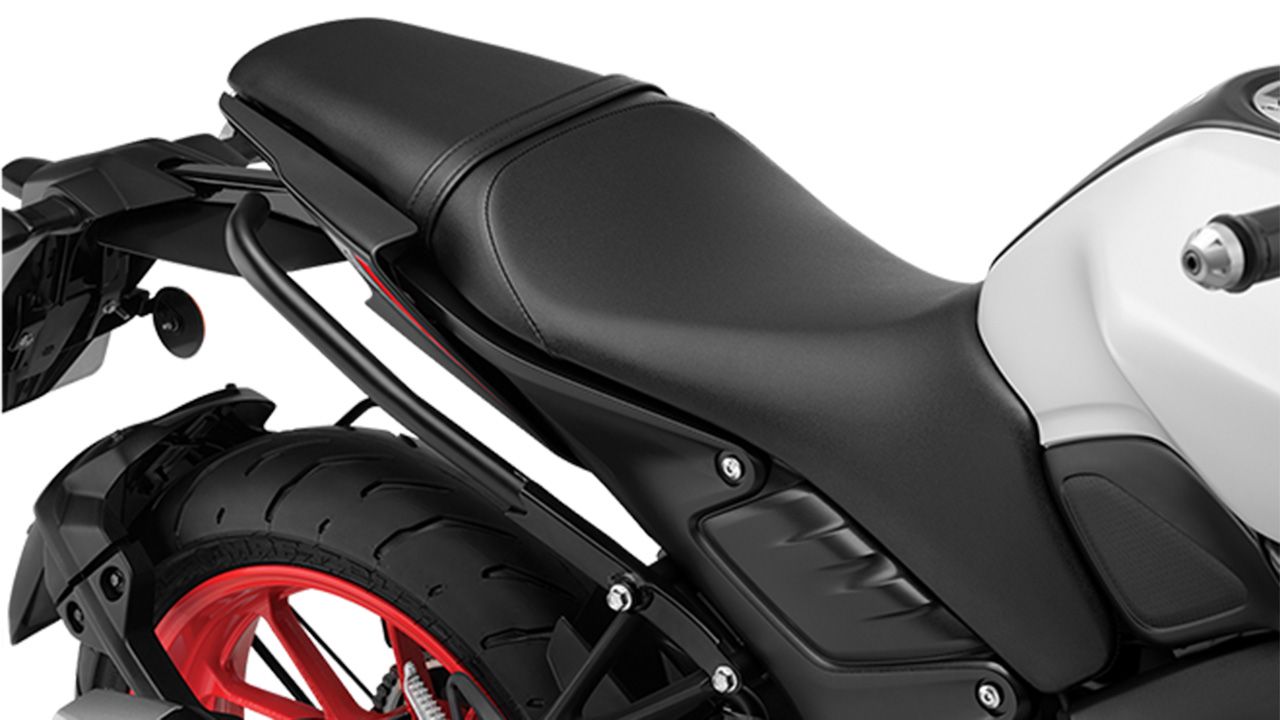 Yamaha MT 15 V2 Image, Yamaha MT 15 V2 Photo