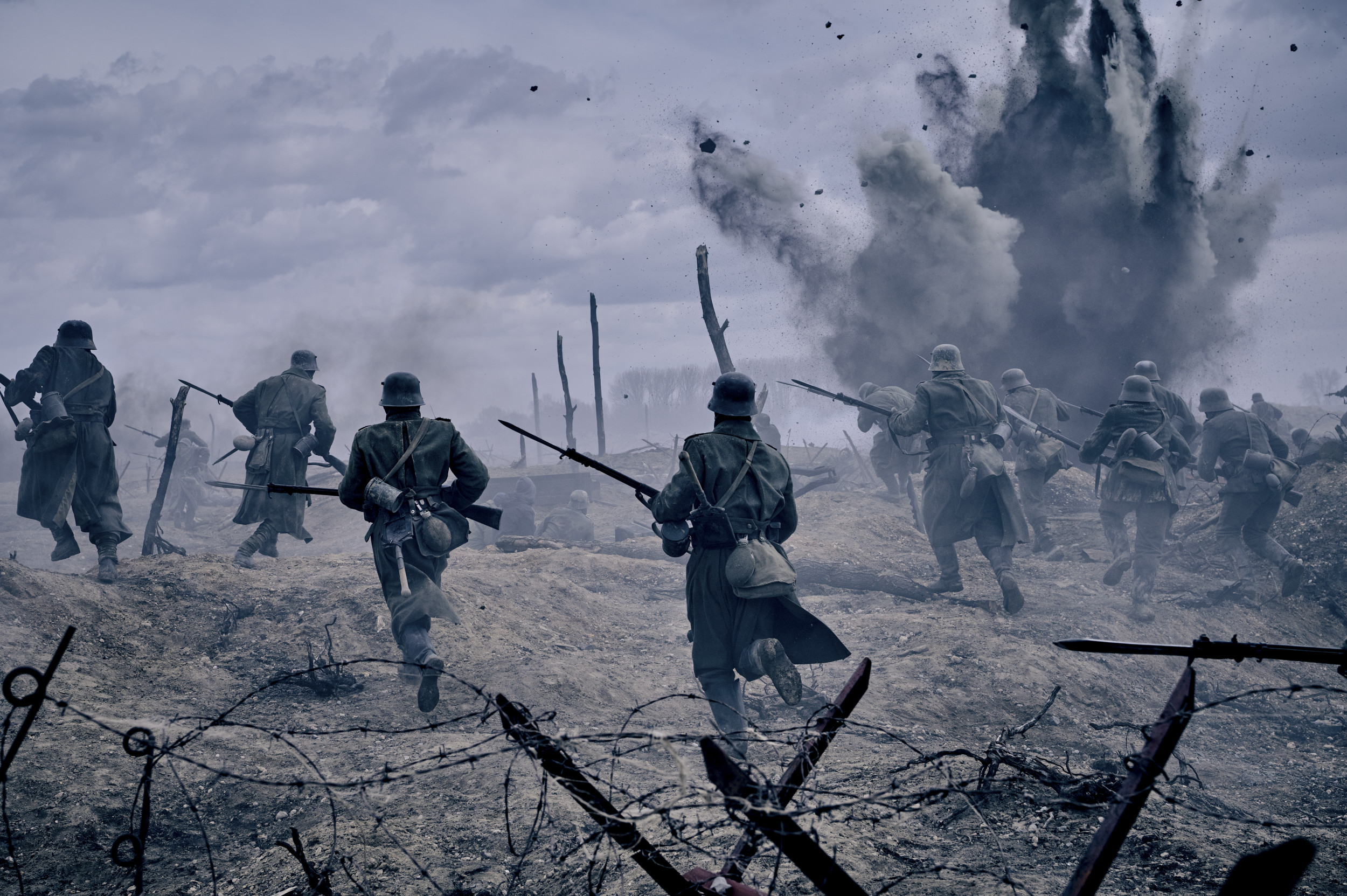 All Quiet on the Western Front' Director on Locations and Filming 'Overwhelming' Battle Scenes