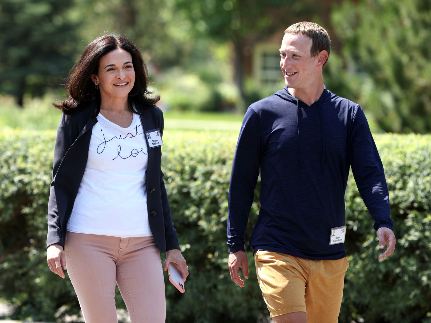 Sheryl Sandberg will step down from her role as COO of Meta this fall
