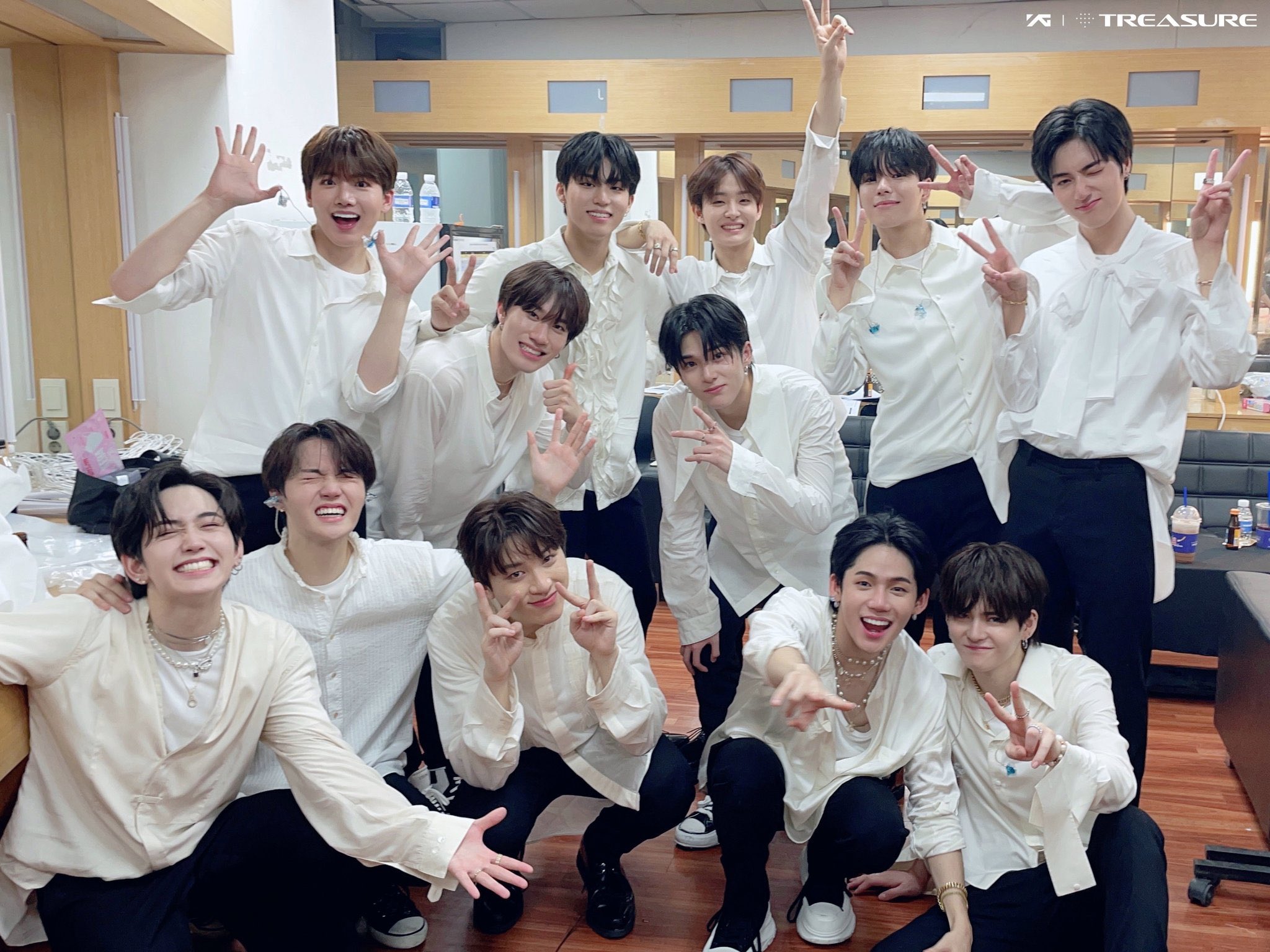 ayn forever be my 12 treasures. mashidam, mashiho and yedam, i will root for you forever. i love you all my treasure