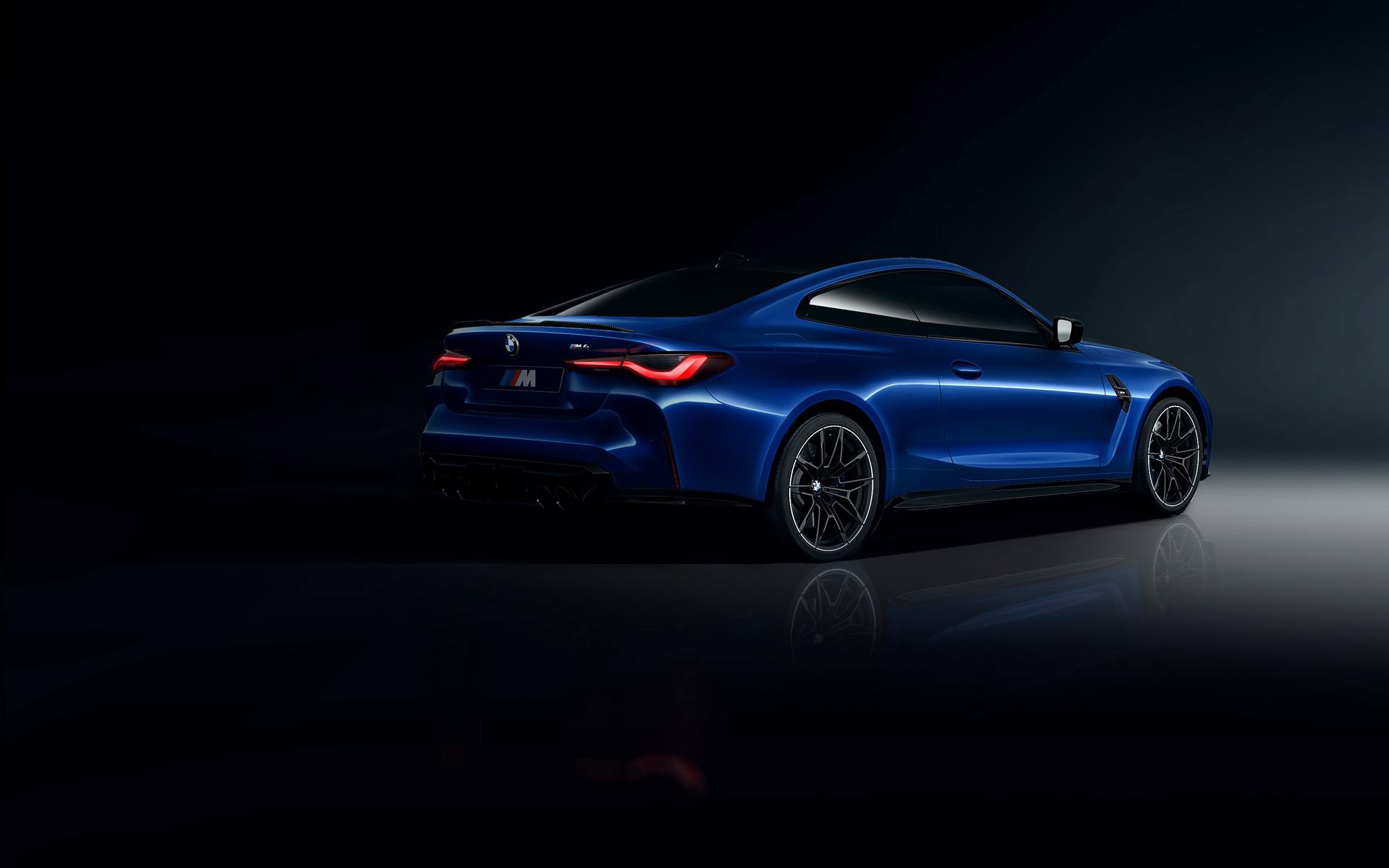 BMW M4 Competition featured in San Marino Blue