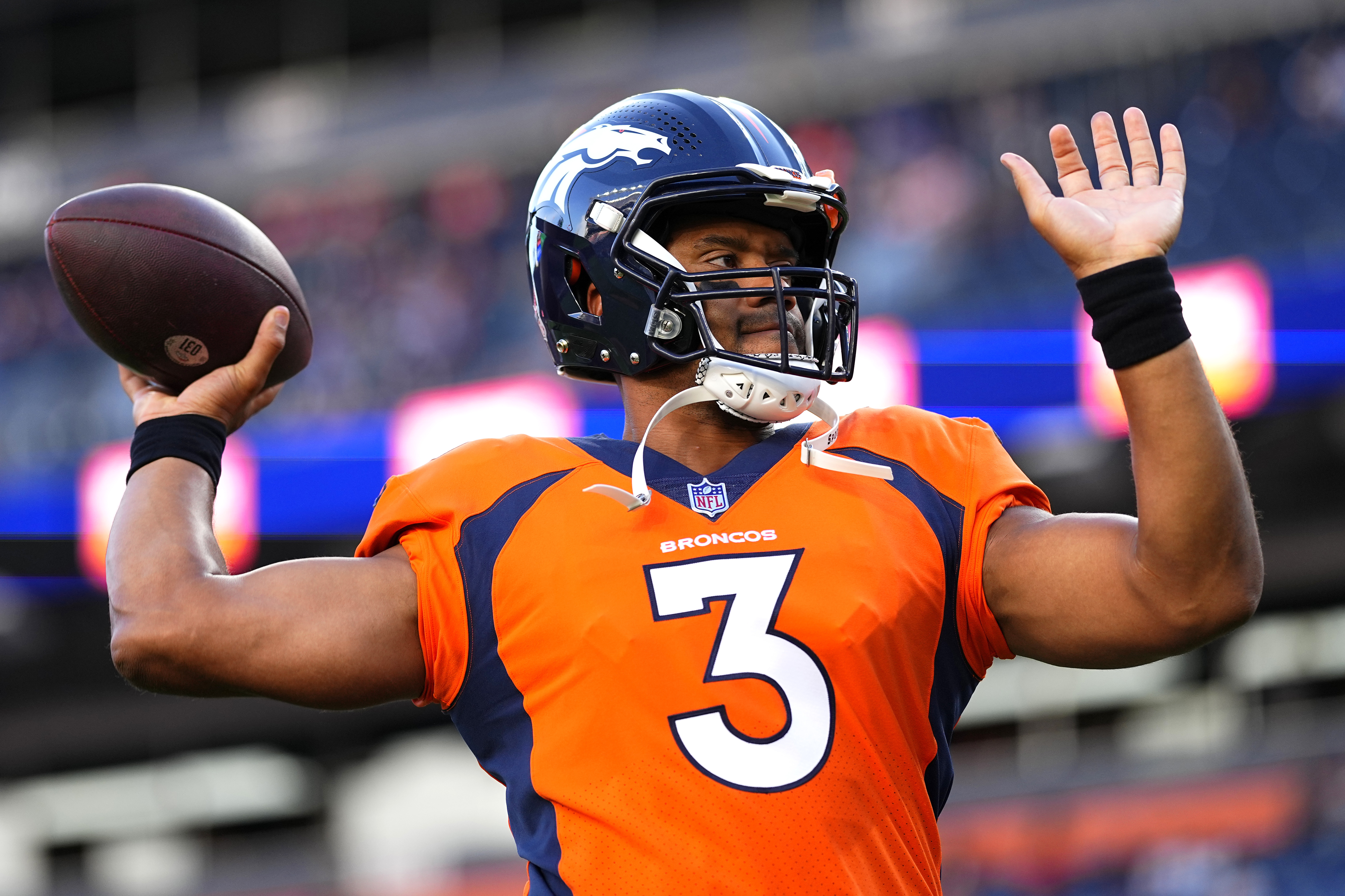 Russell Wilson Gets 5 Year, $245M Extension From Broncos