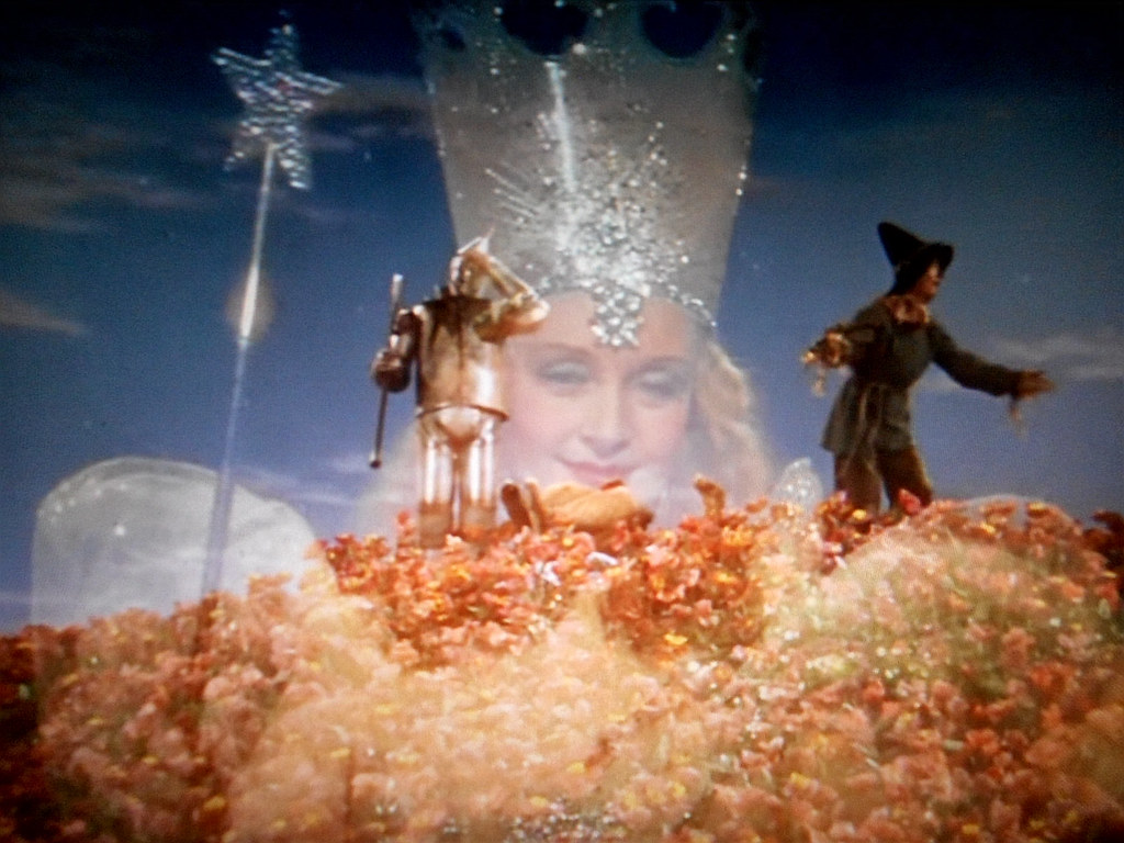 Glinda The Good Witch Wallpapers - Wallpaper Cave