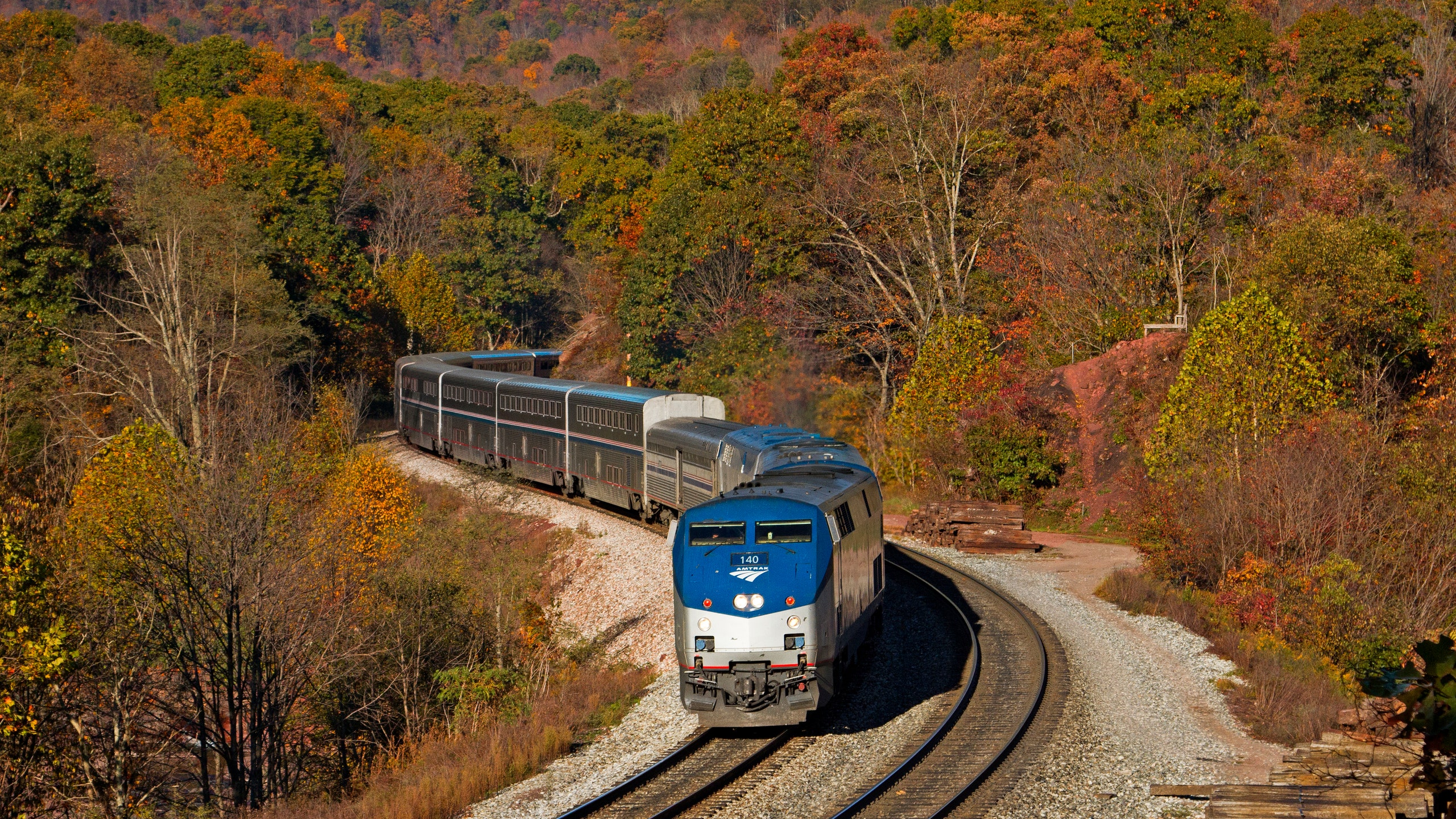 Amtrak Fall Sale: Plan A Leaf Peeping Trip With These 50 Percent Off Fares. Condé Nast Traveler