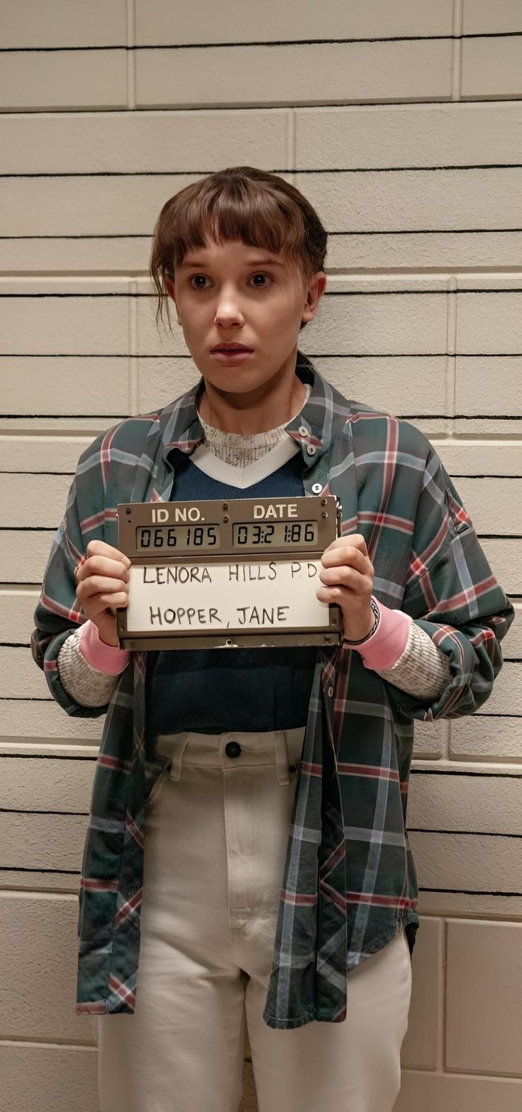 stranger things wallpaper. Stranger things costume, Stranger things halloween costume, Eleven stranger things costume