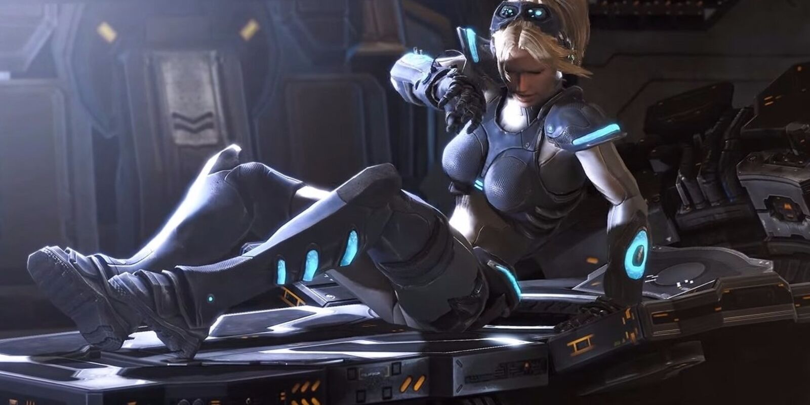 First StarCraft 2 Nova Covert Ops mission pack dated, doesn't require owning game