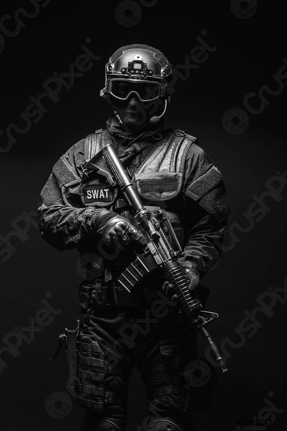 Spec ops police officer SWAT