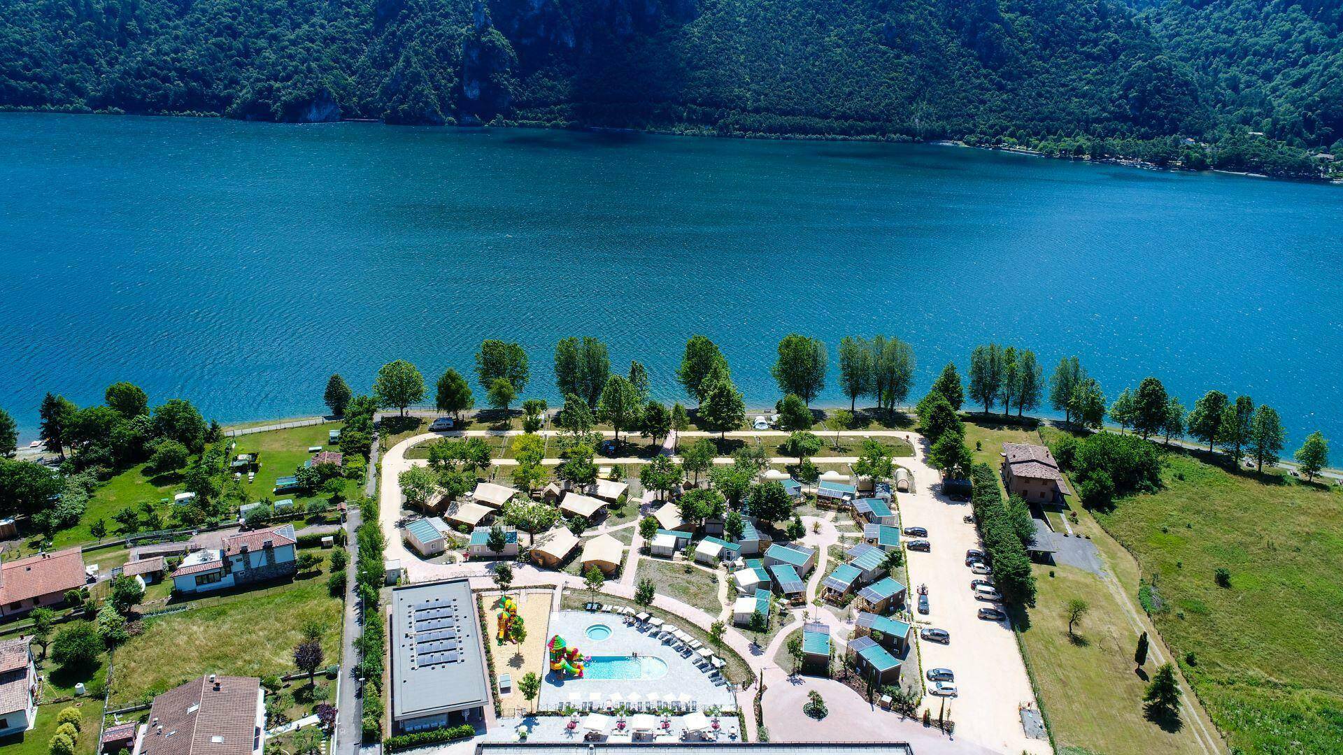 Lago Idro Glamping Boutique in Anfo, Italy. All campings on JetCamp.com
