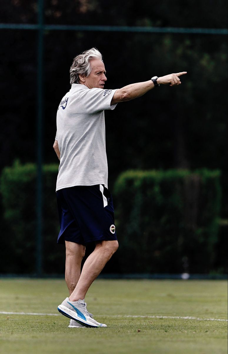 Jorge Jesus Wallpapers - Wallpaper Cave