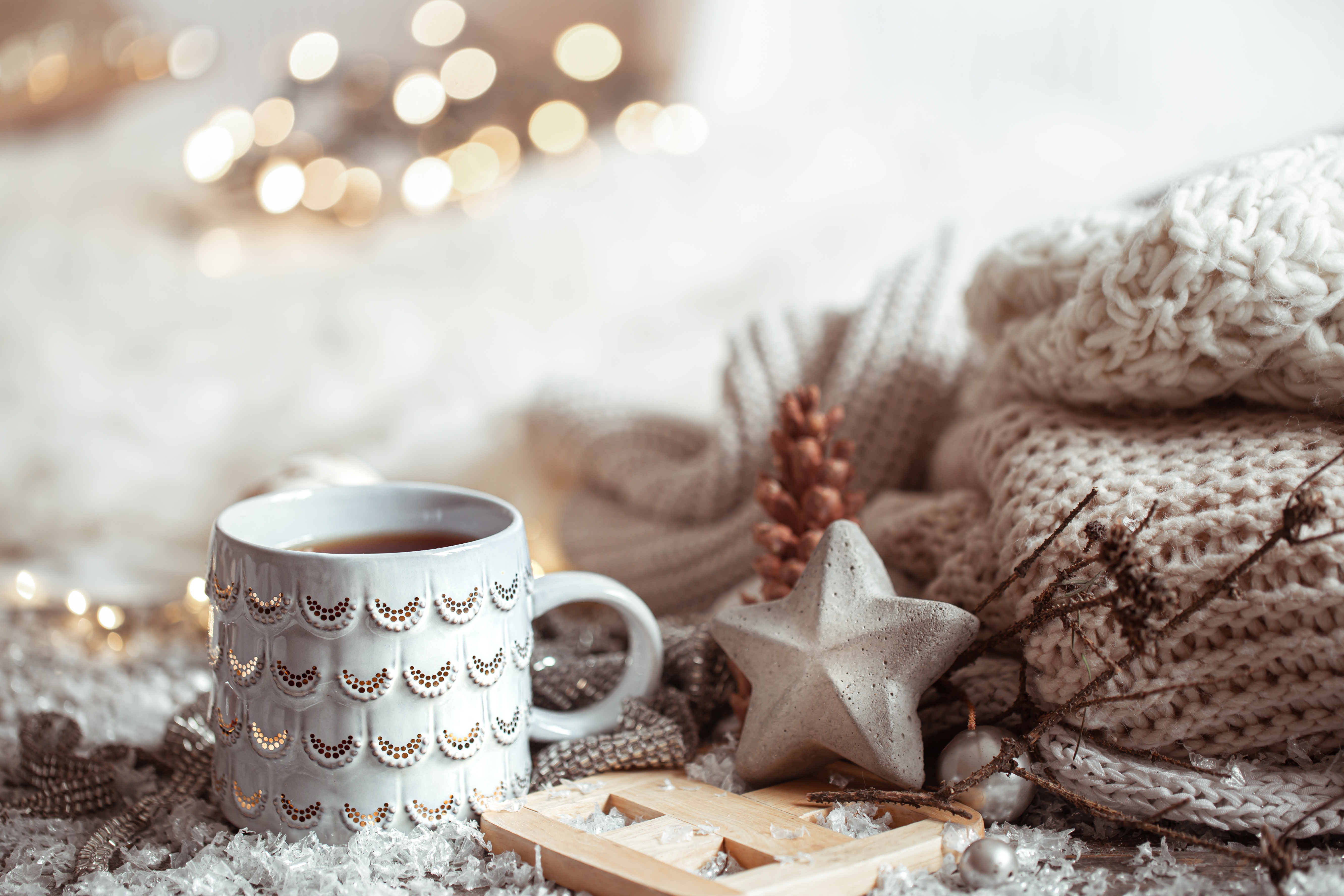 Manual resize of wallpaper winter, decoration, Christmas, New year, new year, Christmas, vintage, winter, sweater, bokeh, coffee cup, decoration, cozy, a Cup of coffee