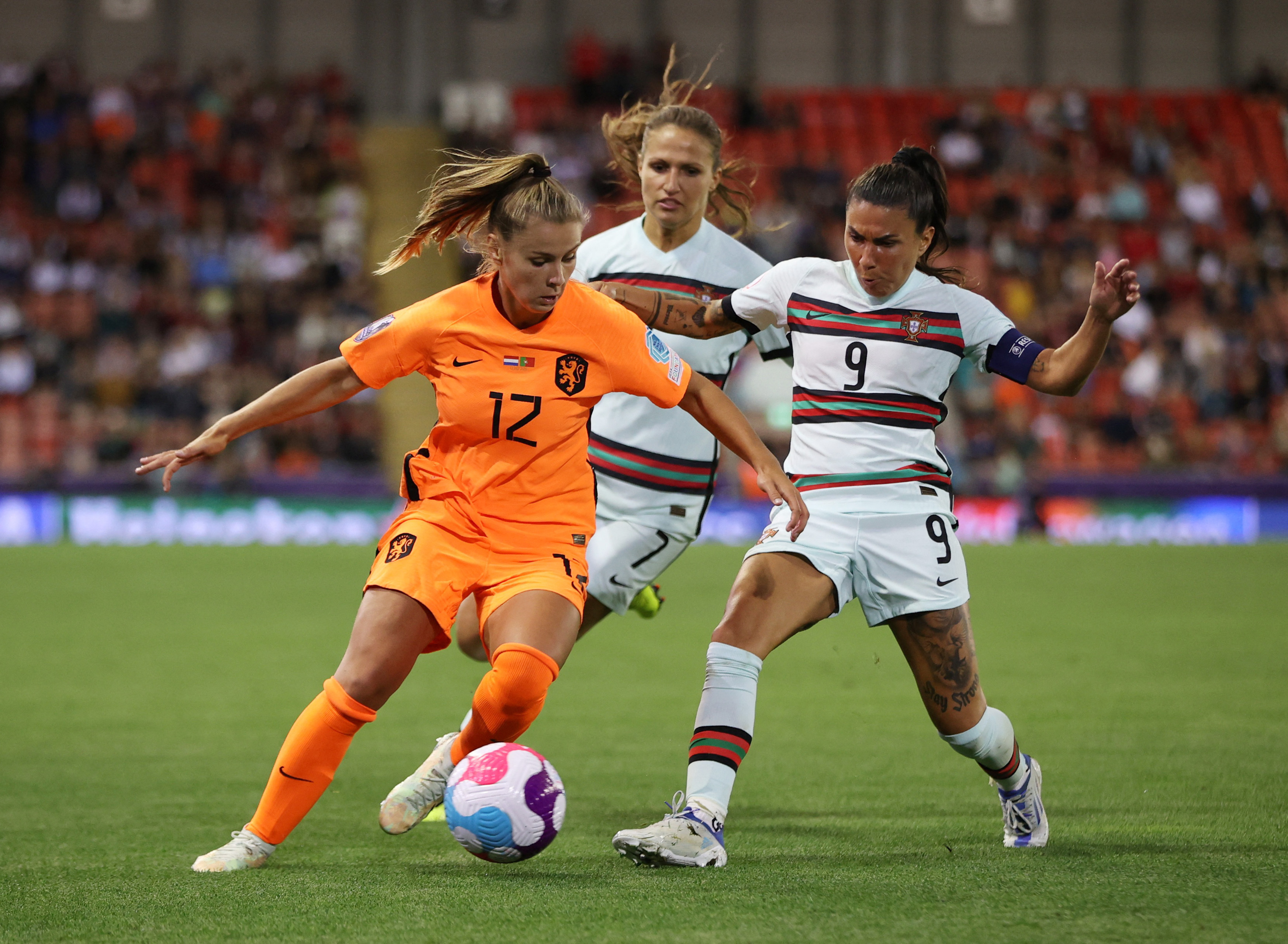 Van De Donk Stunner Gives Dutch 3 2 Win Over Portugal