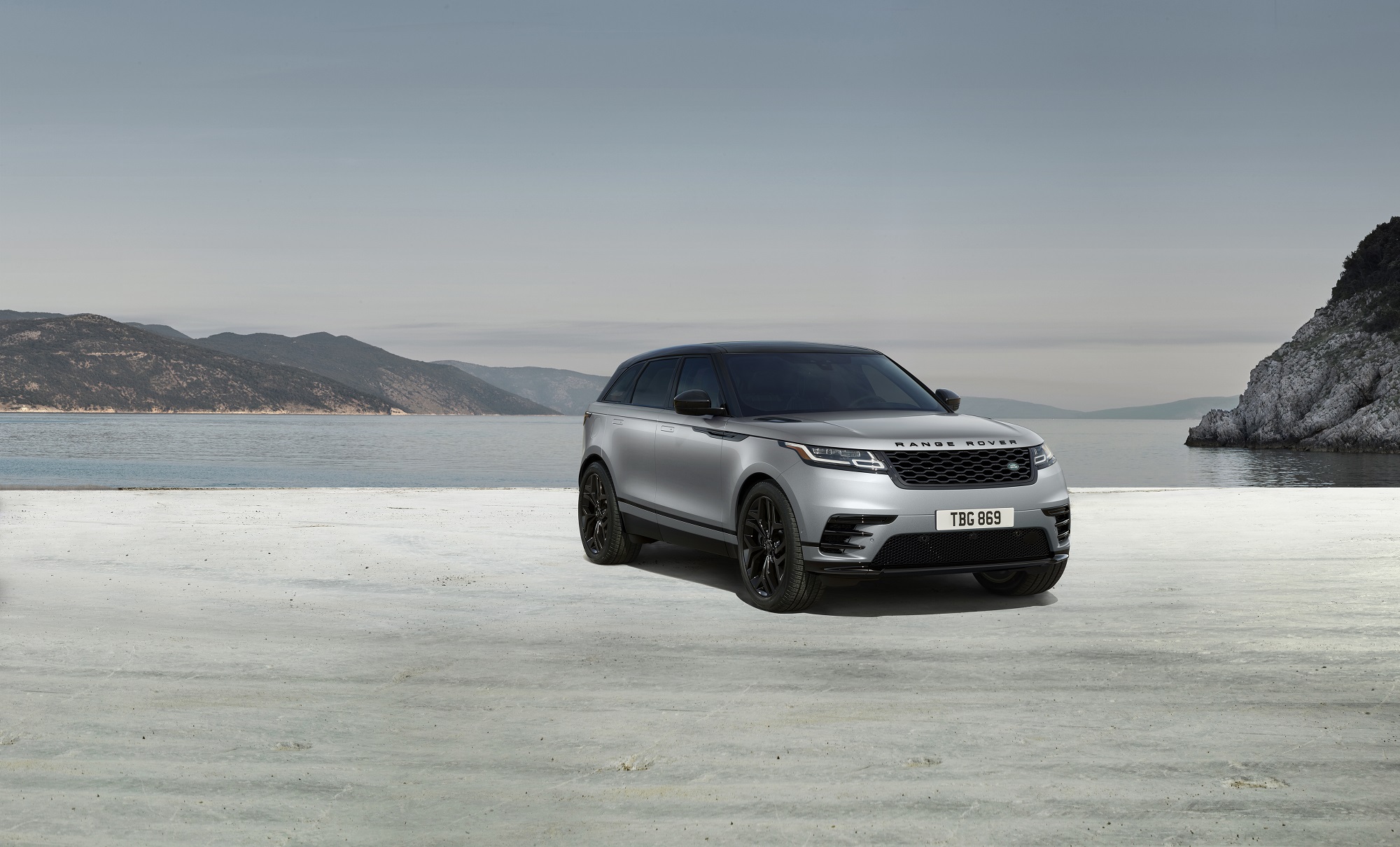 2023 Land Rover Range Rover Velar HST