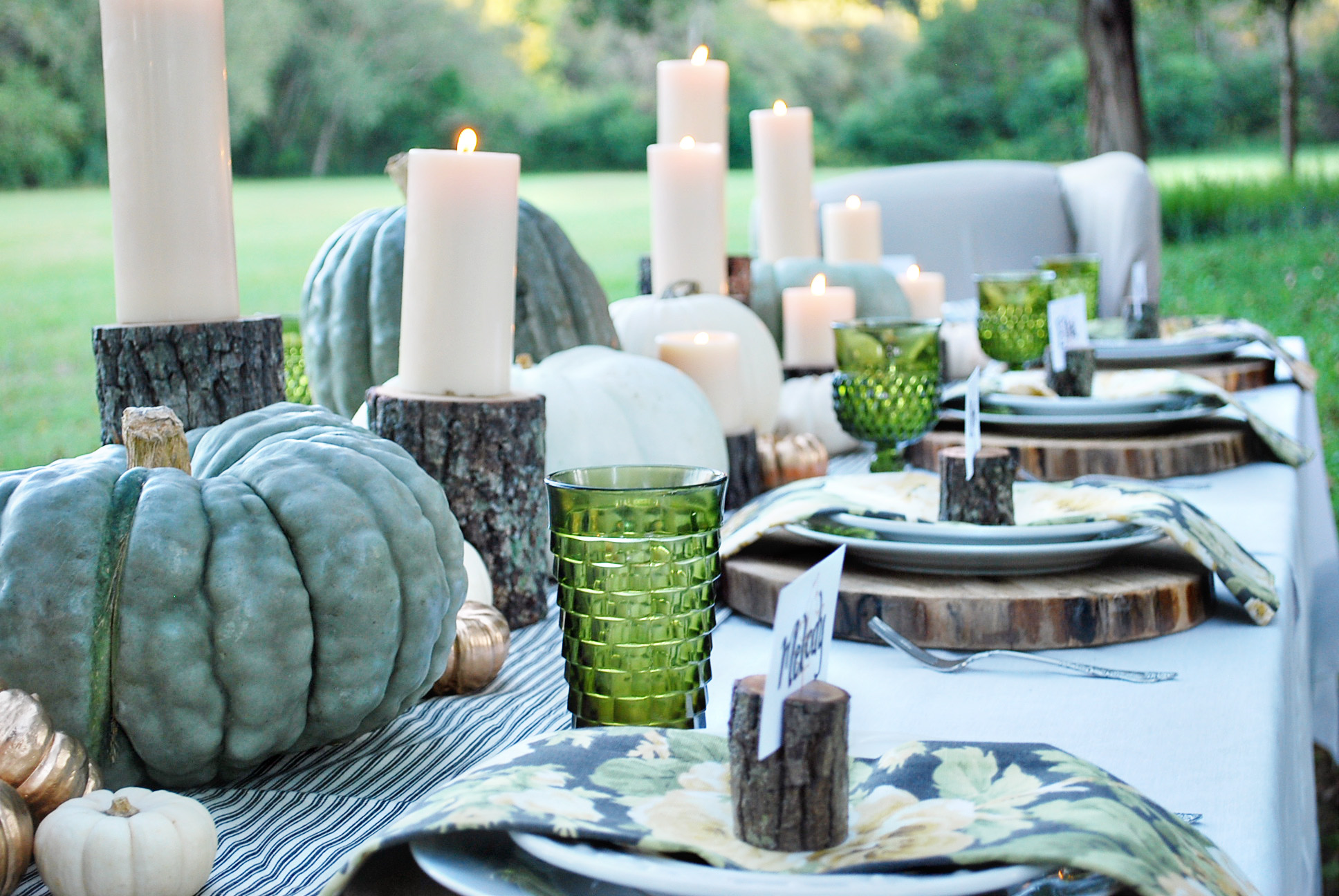 Stunning Thanksgiving Centerpieces and Fall Table Decor