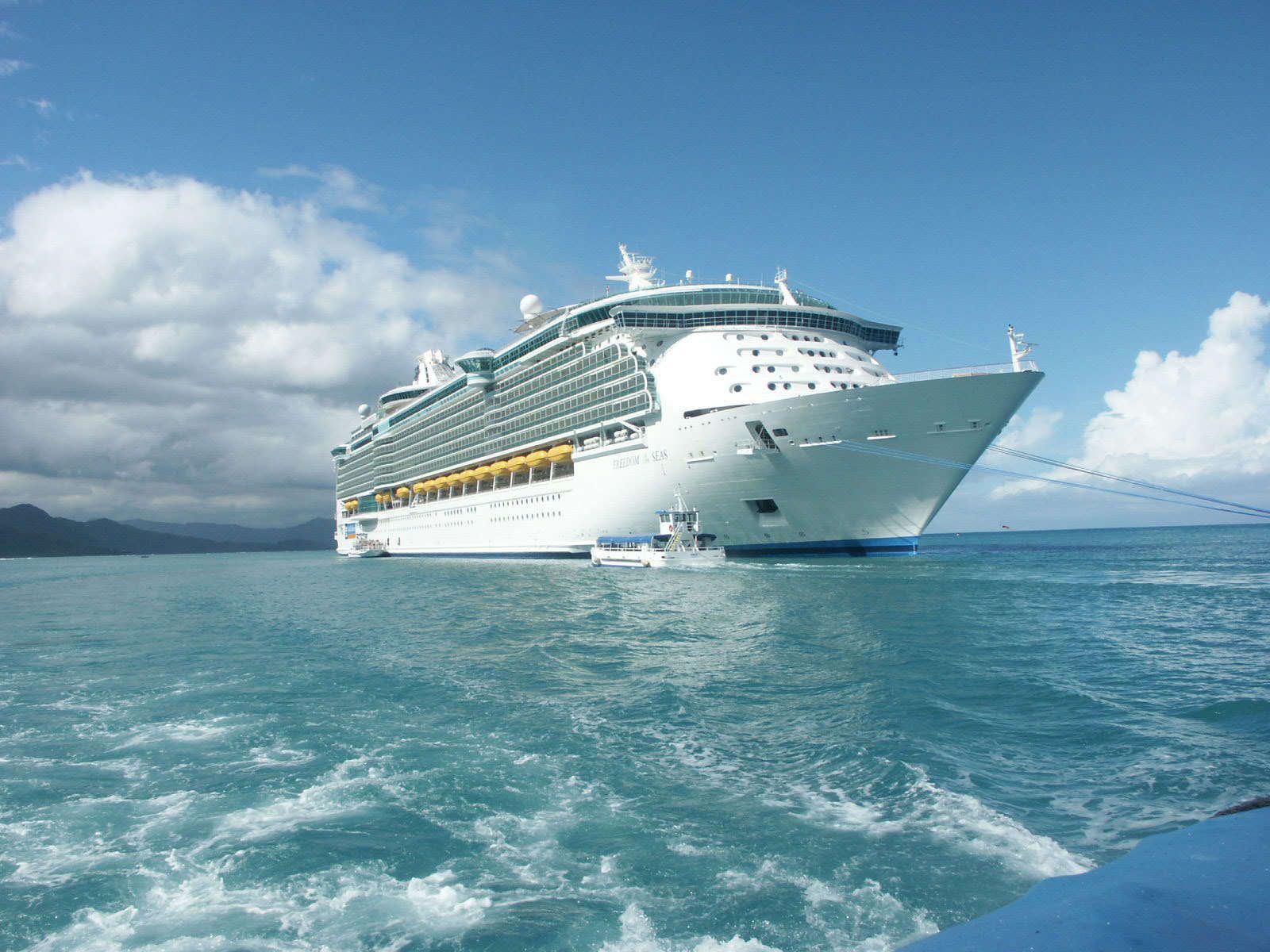 White Color Ship Wallpaper 1600×1200 Category Wallpaper Ship. Royal Caribbean Ships, Royal Caribbean Cruise, Freedom Of The Seas