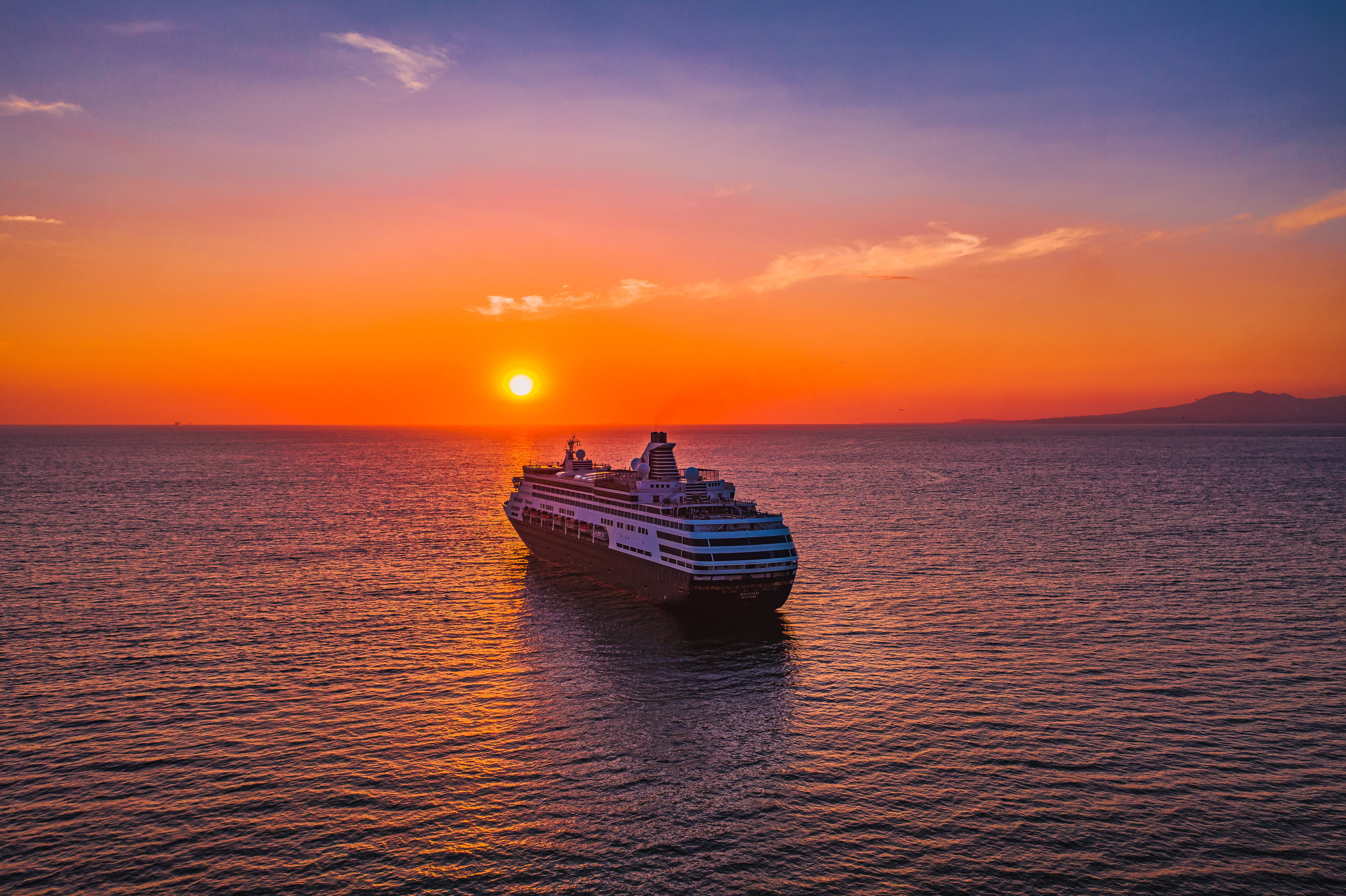 Download Caribbean Cruise Ship Sunset Wallpaper