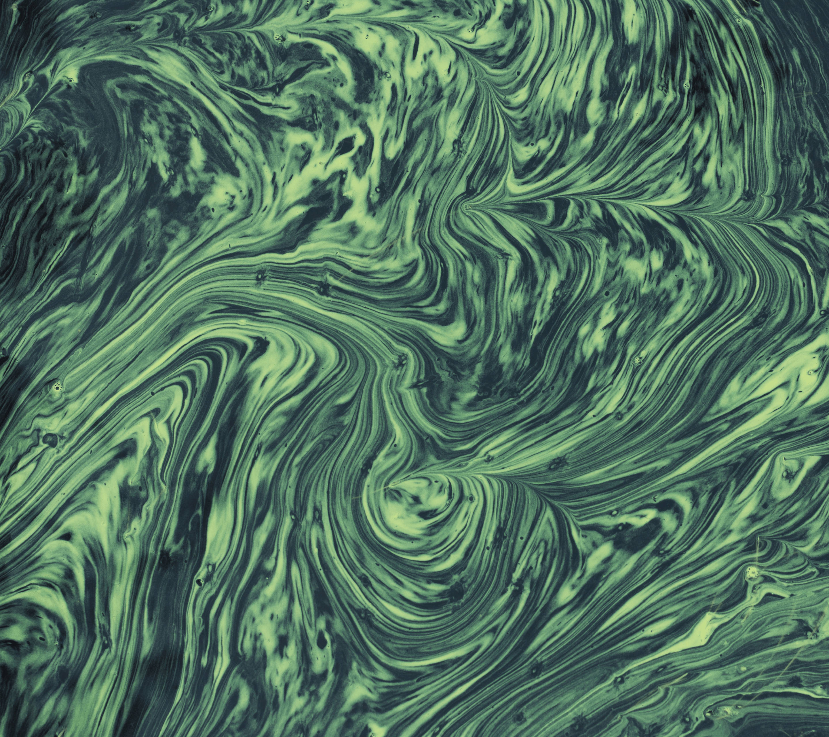 Download Google Pixel Liquid Green Wallpaper