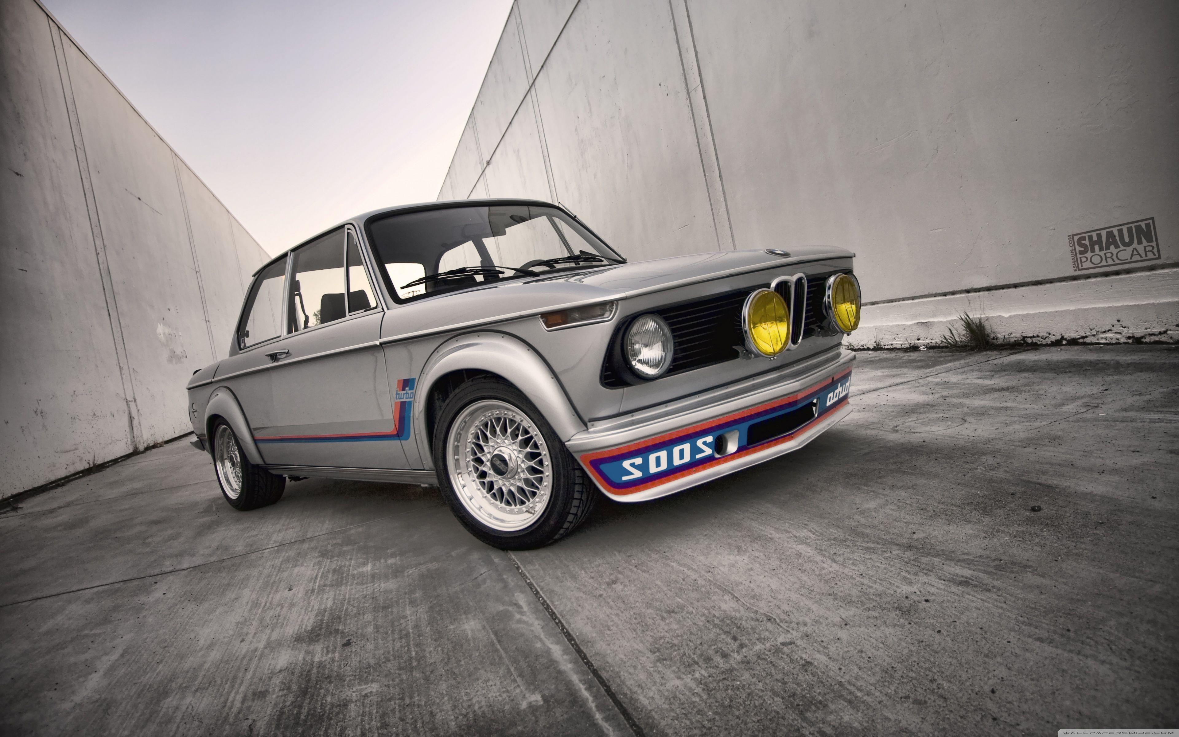 Classic BMW Wallpaper