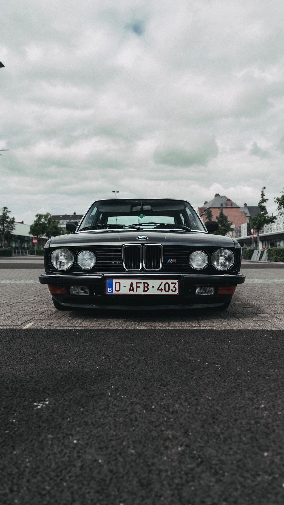 BMW Retro iPhone Wallpaper