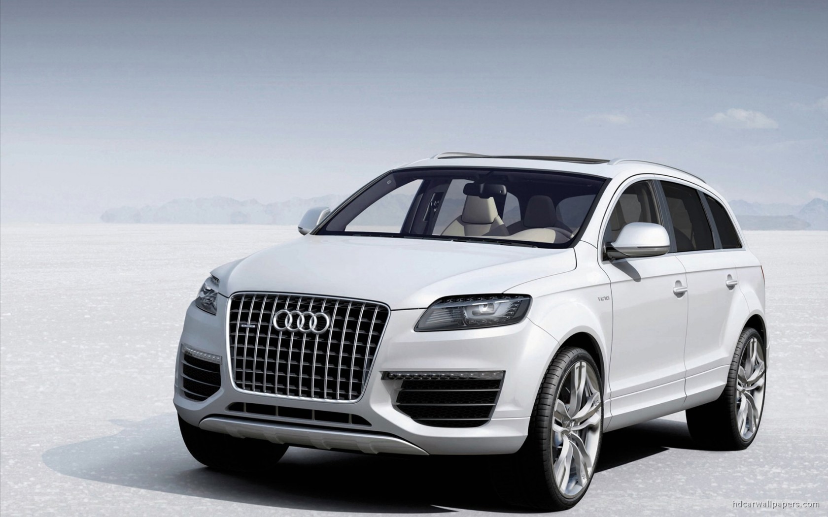 Audi Q7 V12 Wallpaper. HD Car Wallpaper