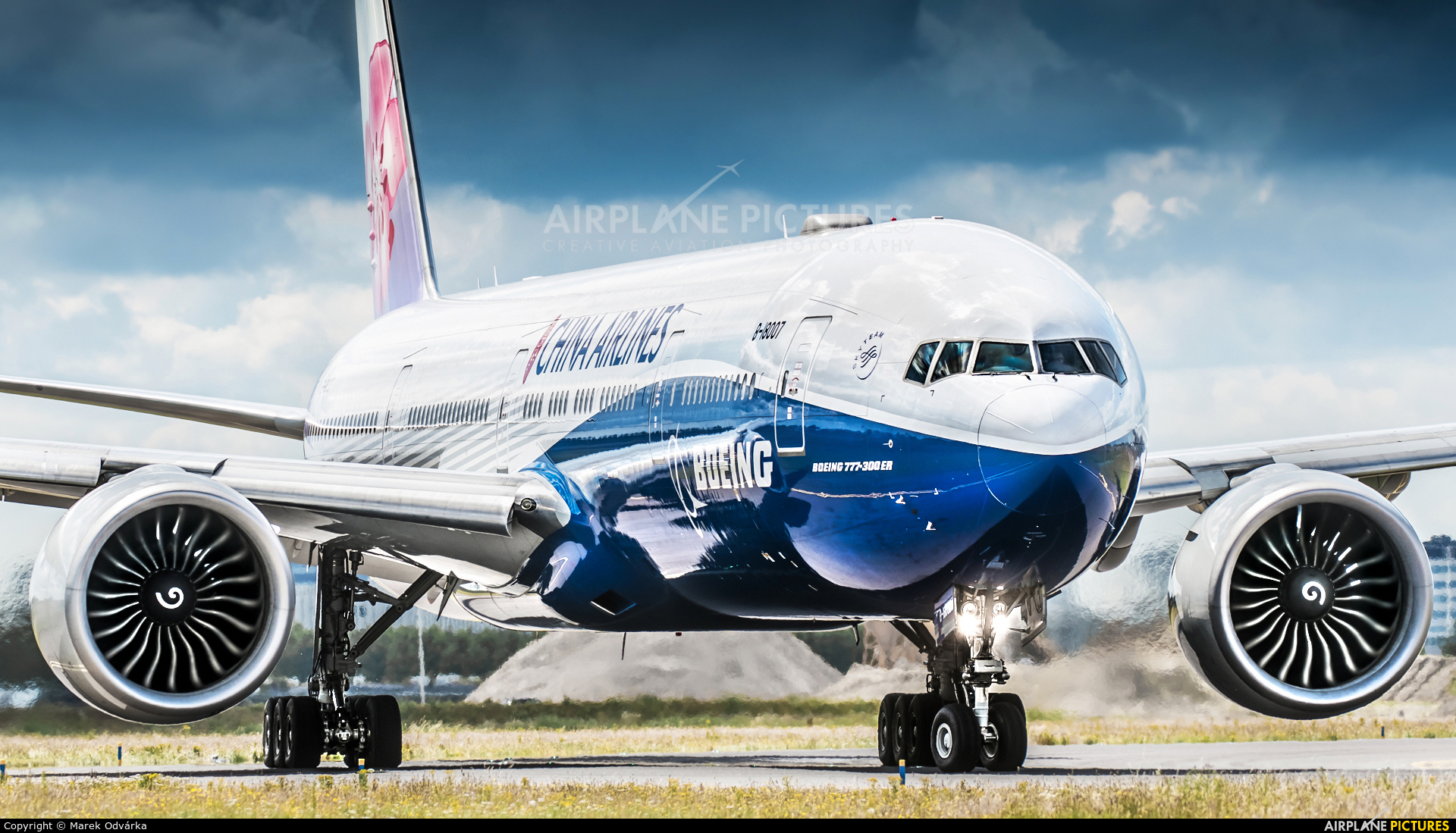 B 18007 Airlines Boeing 777 300ER At Amsterdam. Photo ID 1256473