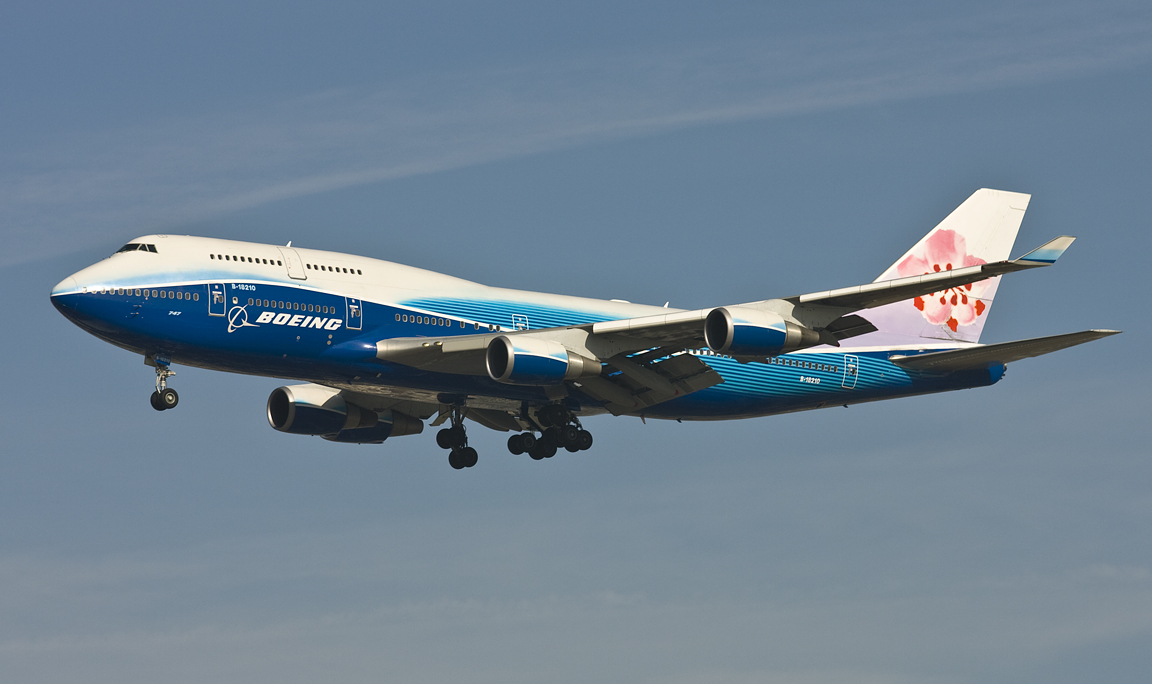 Boeing 747
