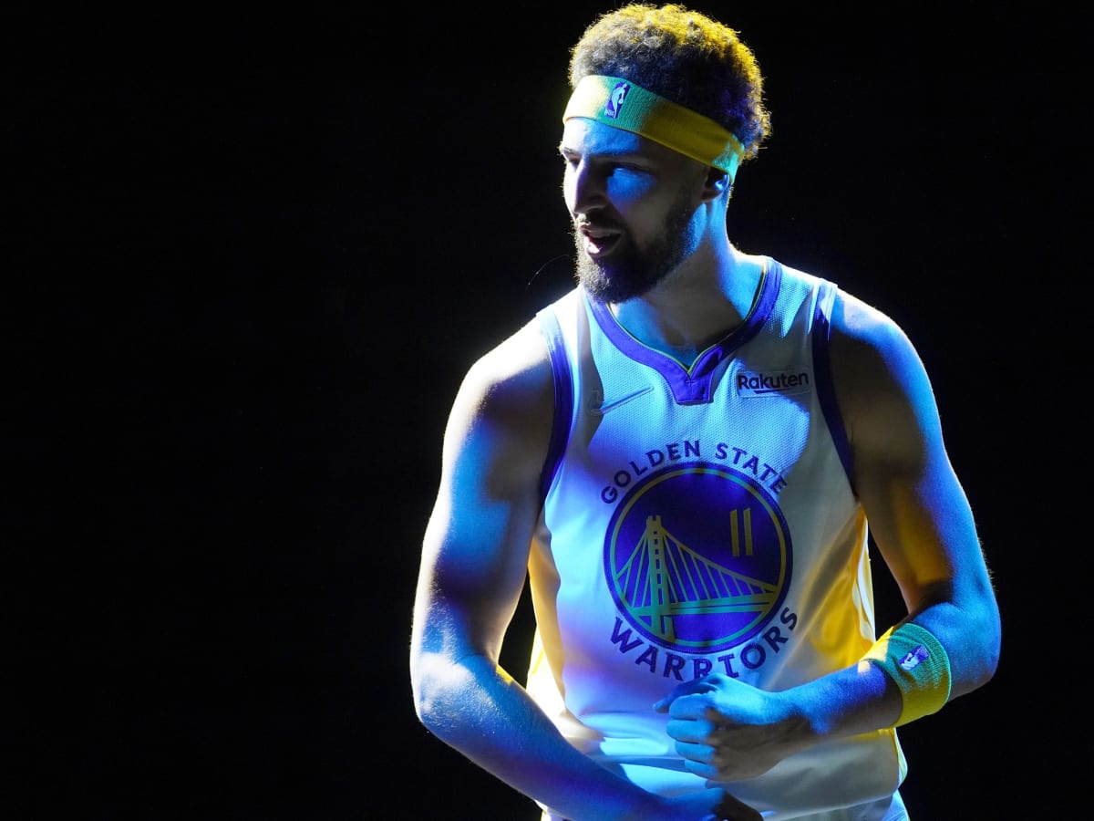 Photos Of Klay Thompson Are Going Viral Before The Suns Warriors Game On FanNation
