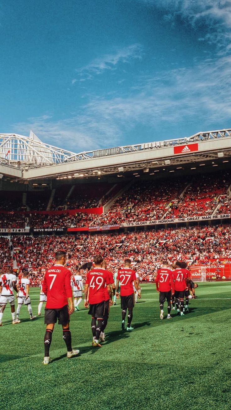 ปักพินโดย Lauren Turner ใน Manchester United ❤️⚽️ ในปี 2022. แมนเชสเตอร์ยูไนเต็ด, โรนัลโด้, กีฬา