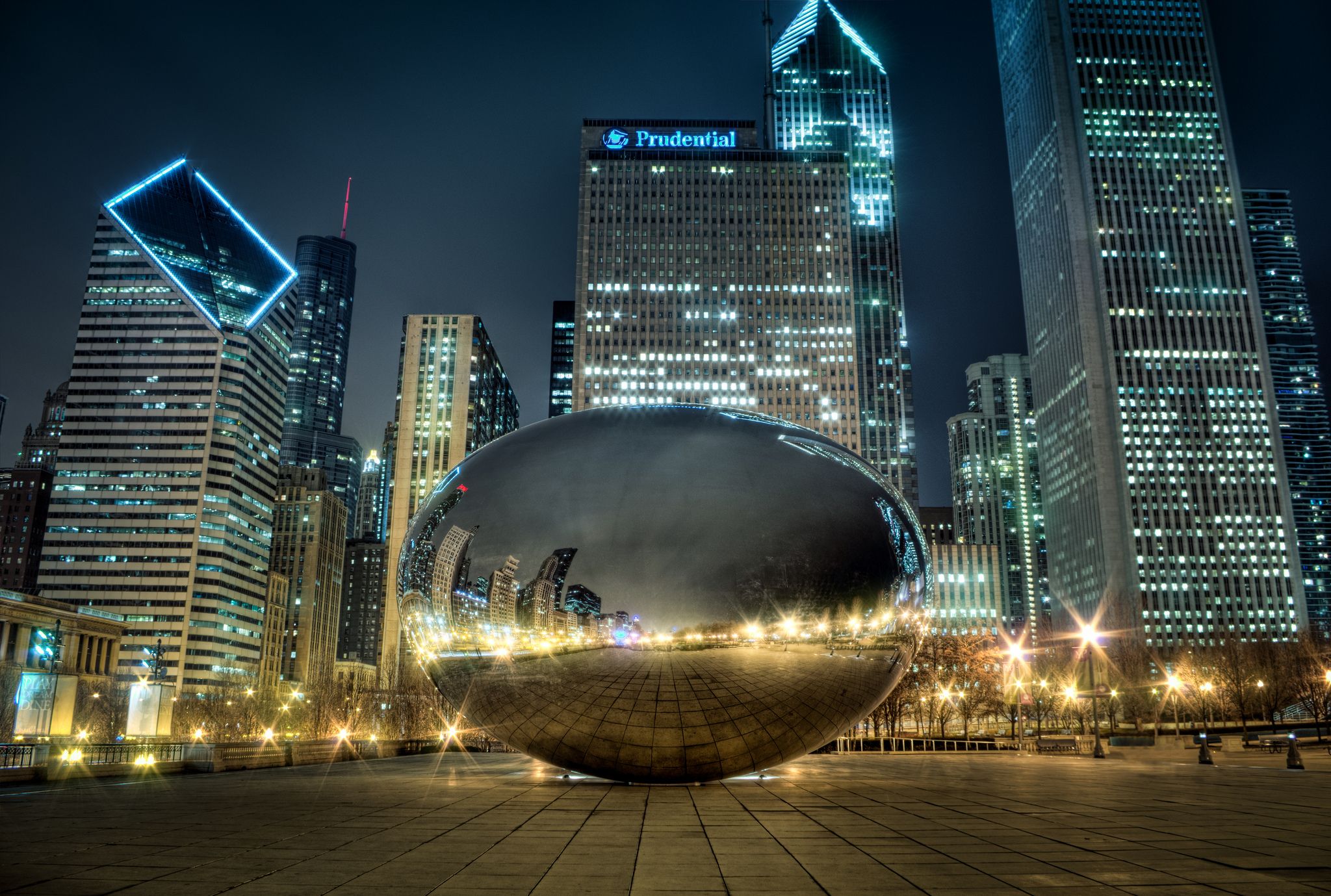 Spaceship Earth. Chicago wallpaper, Milwaukee city, Chicago winter