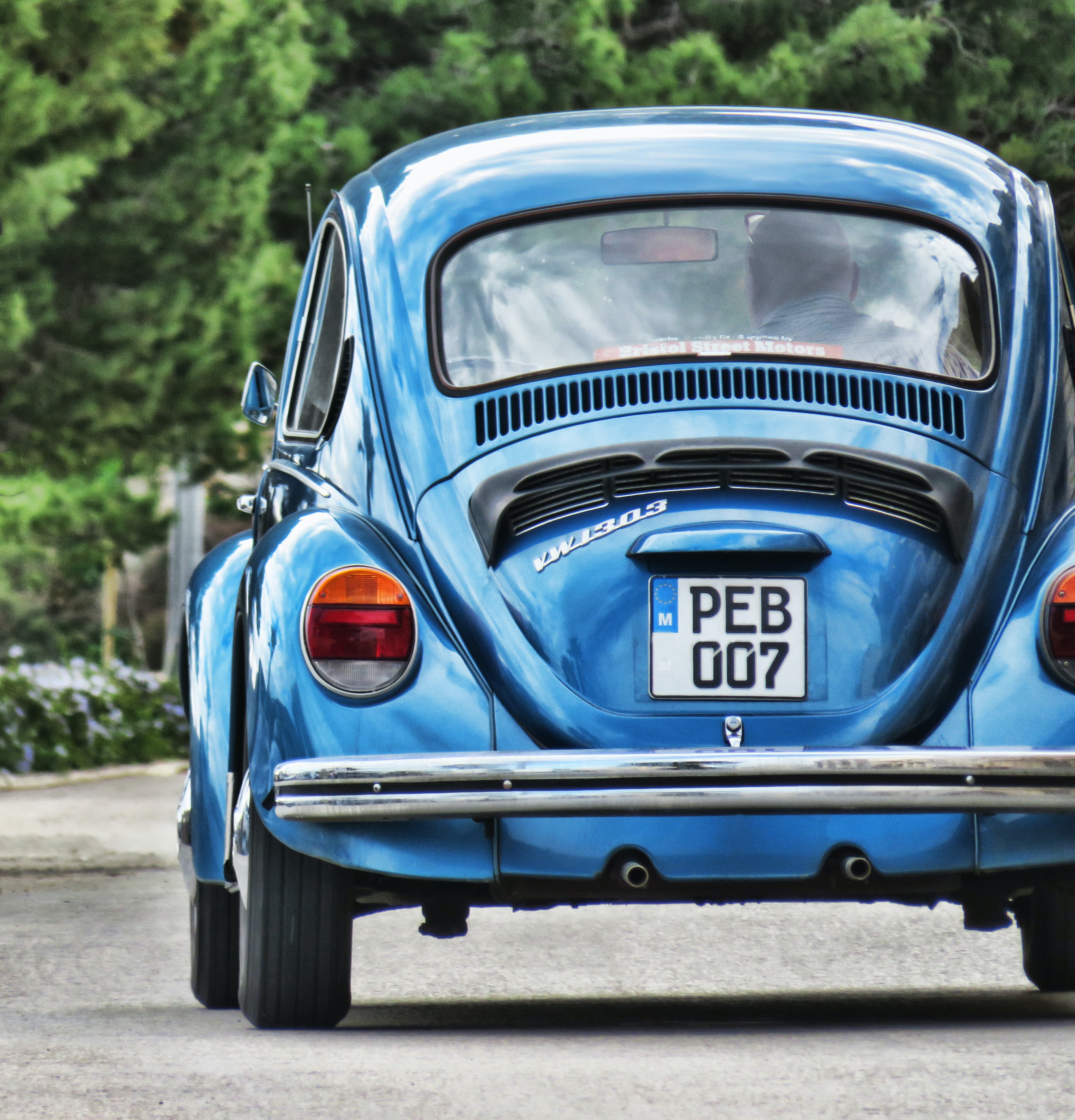 4k VW Beetle