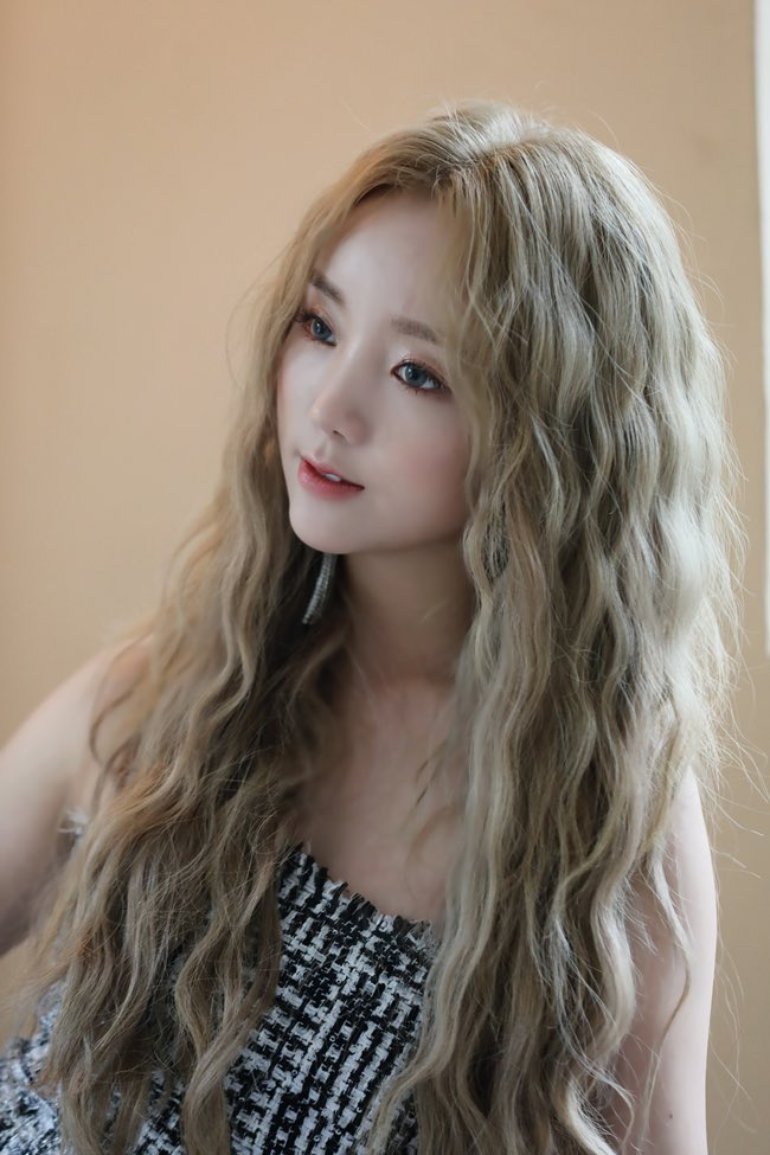 Kei (Kim Ji Yeon) Photo (7 of 13)