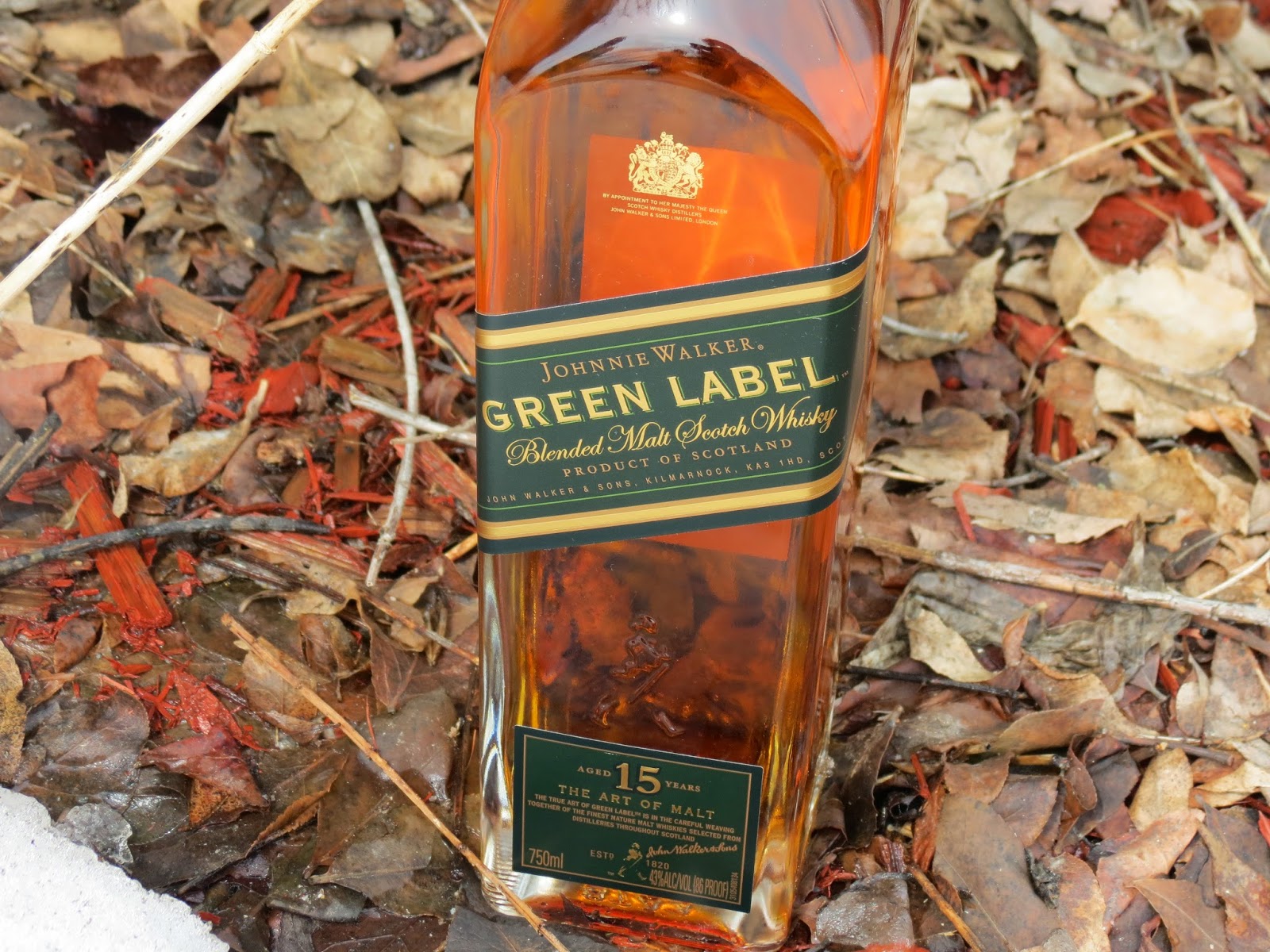 Jason's Scotch Whisky Reviews: Finally! A Review of Johnnie Walker Green Label!