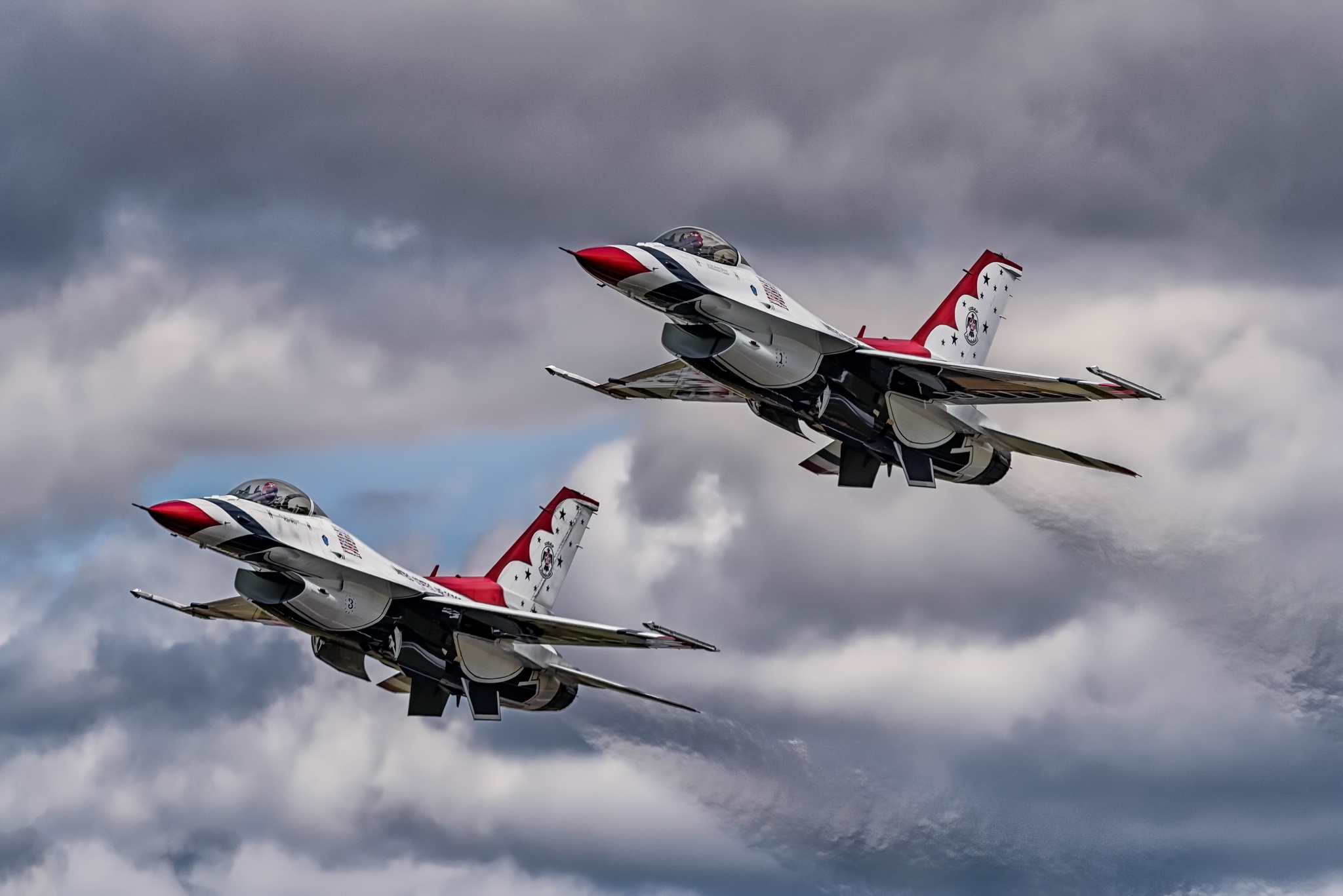 United States Air Force Thunderbirds HD Wallpaper and Background