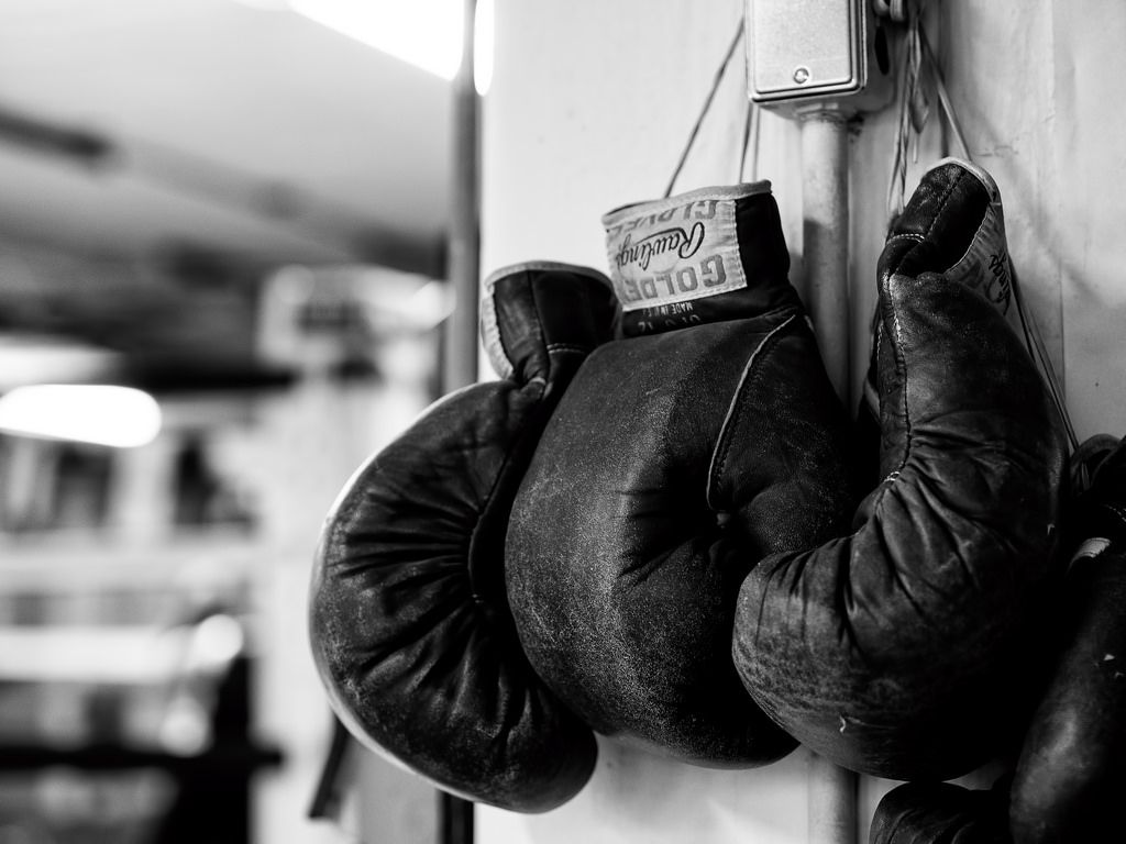 boxing image black and white gloves, Boxing equipment, Gloves