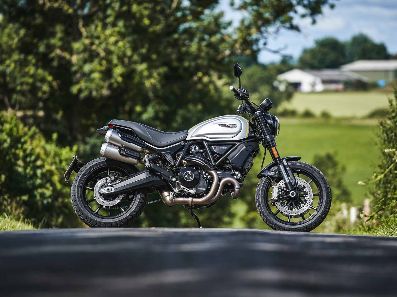 Ducati Scrambler РѕР±РѕРё