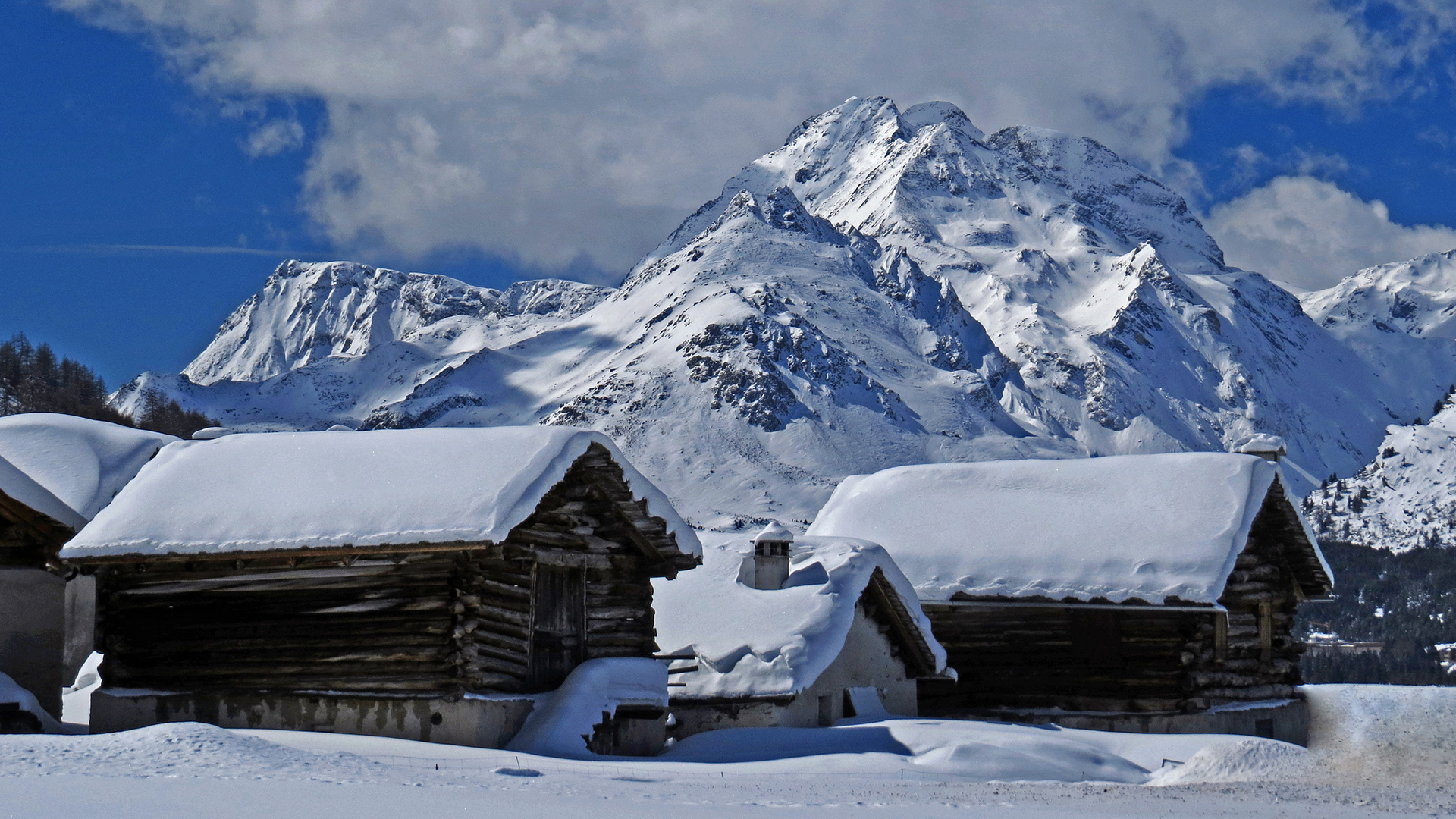 домик горы зима
