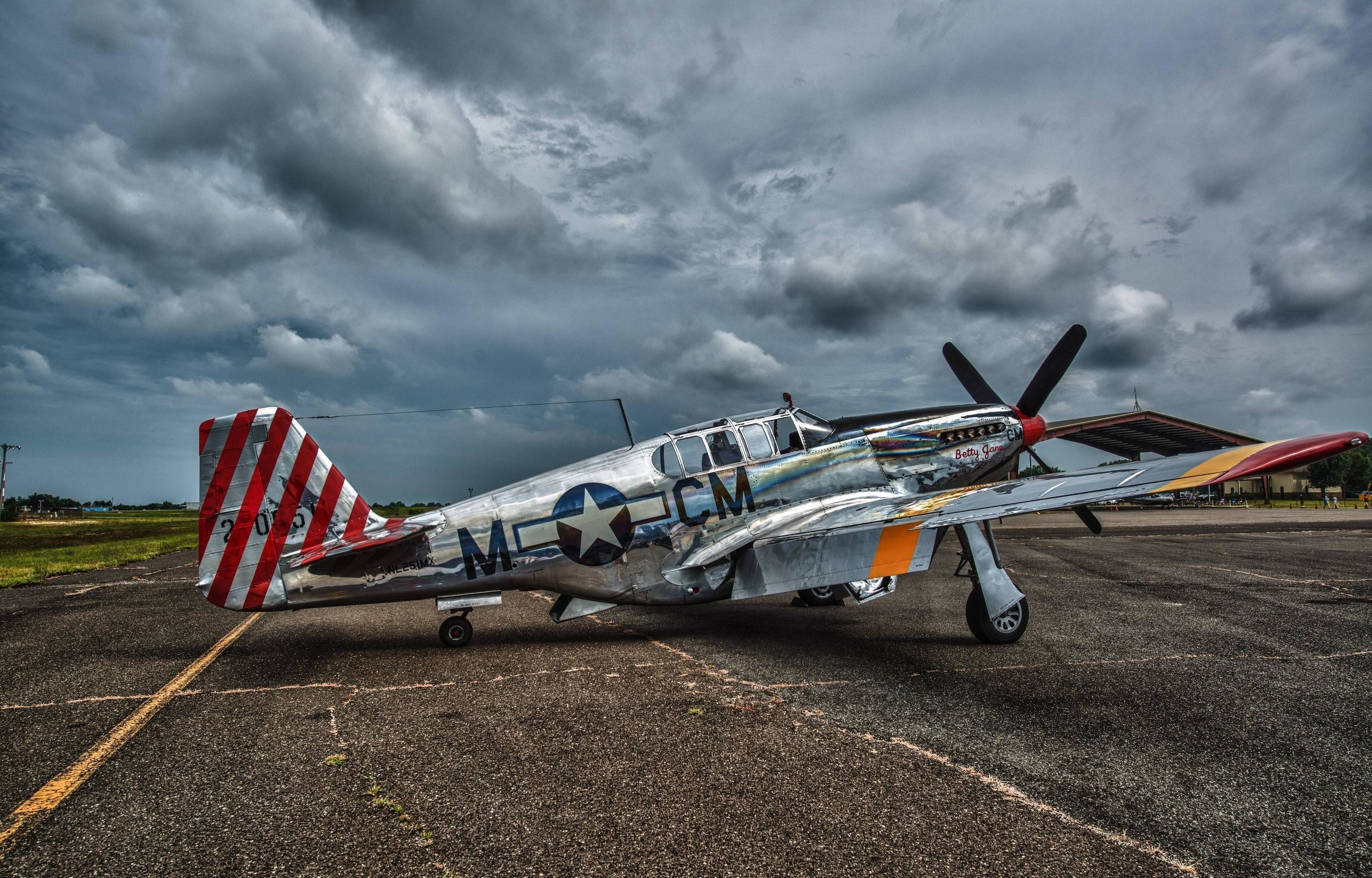 vintage airplane wallpaper