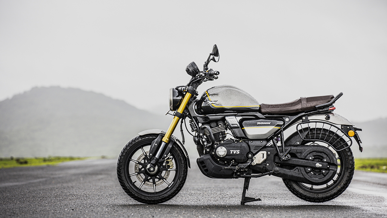 image of TVS Ronin. Photo of Ronin