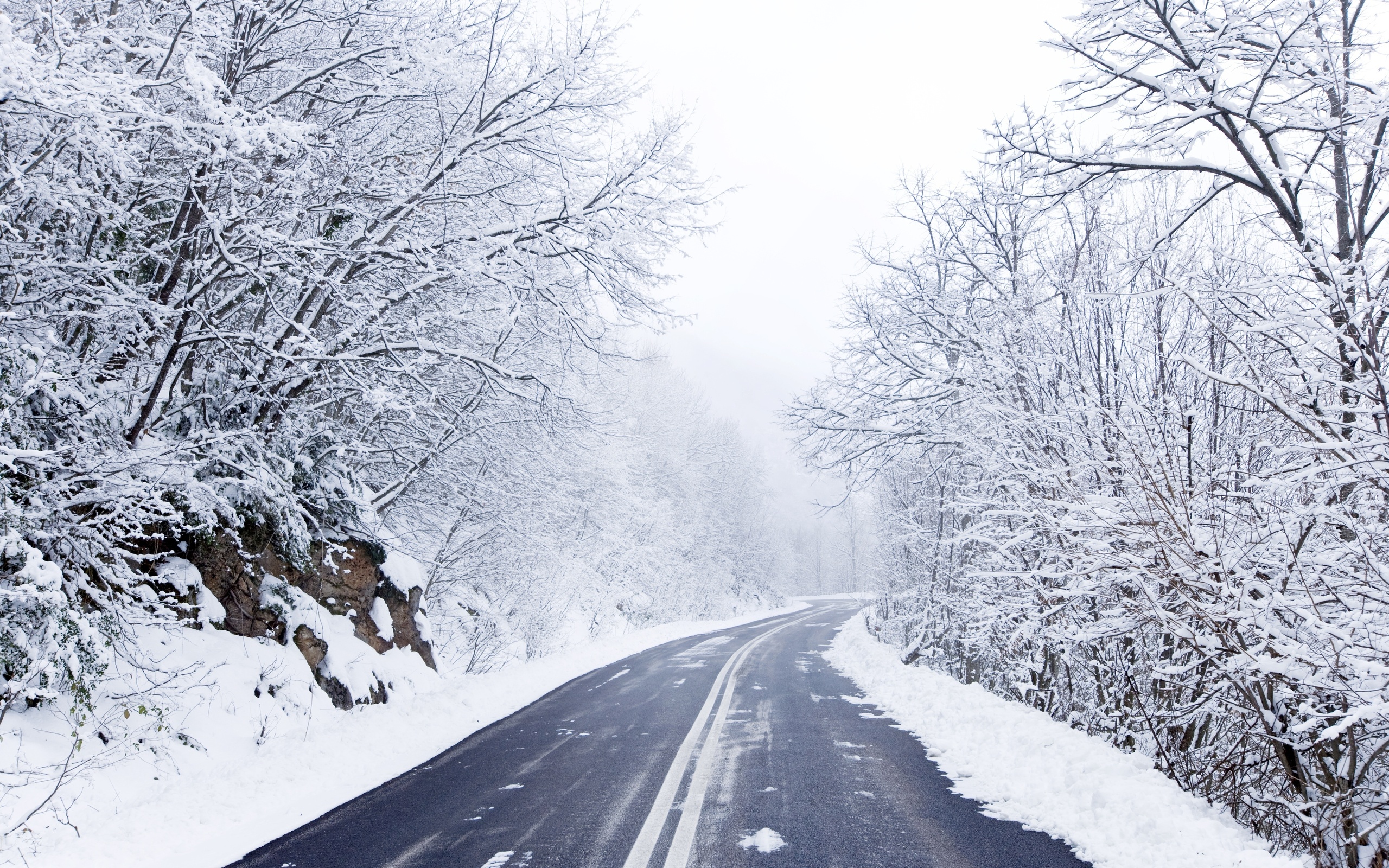 Cold Winter Road Wallpaper