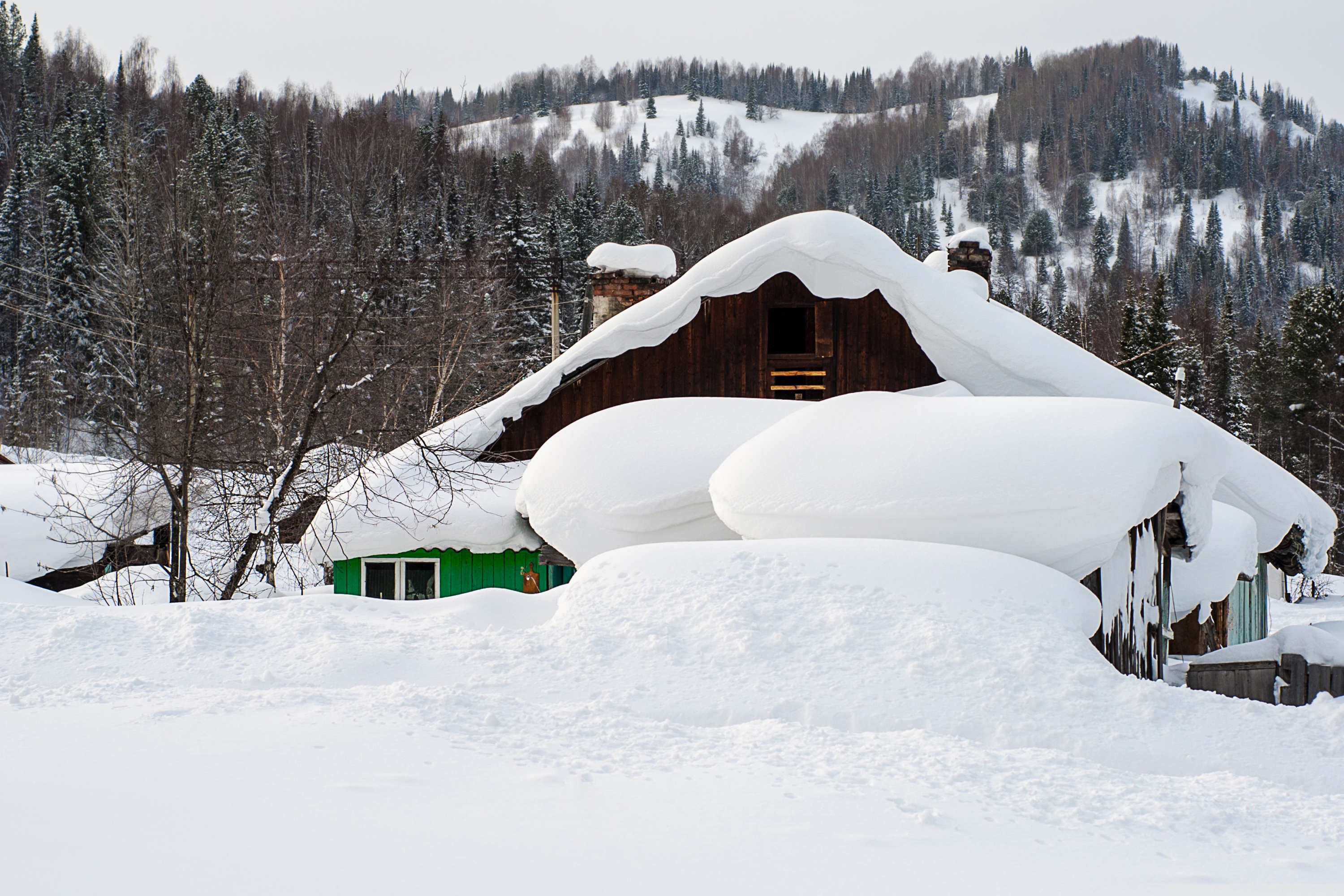 Siberian Village, Winter Ultra HD Desktop Background Wallpaper for 4K UHD TV, Widescreen & UltraWide Desktop & Laptop, Tablet