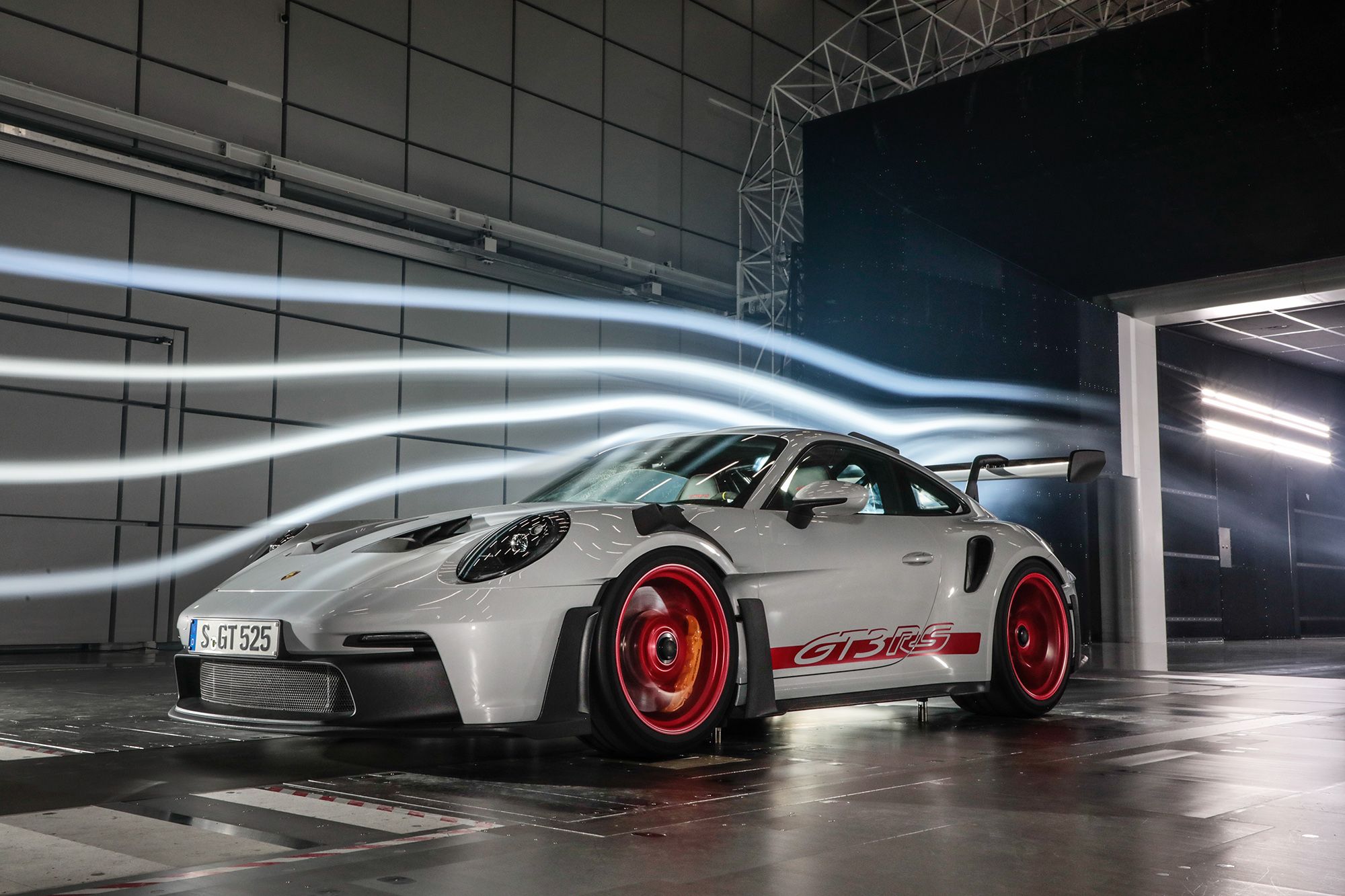 2023 Porsche 911 GT3 RS: A High Downforce Track Monster
