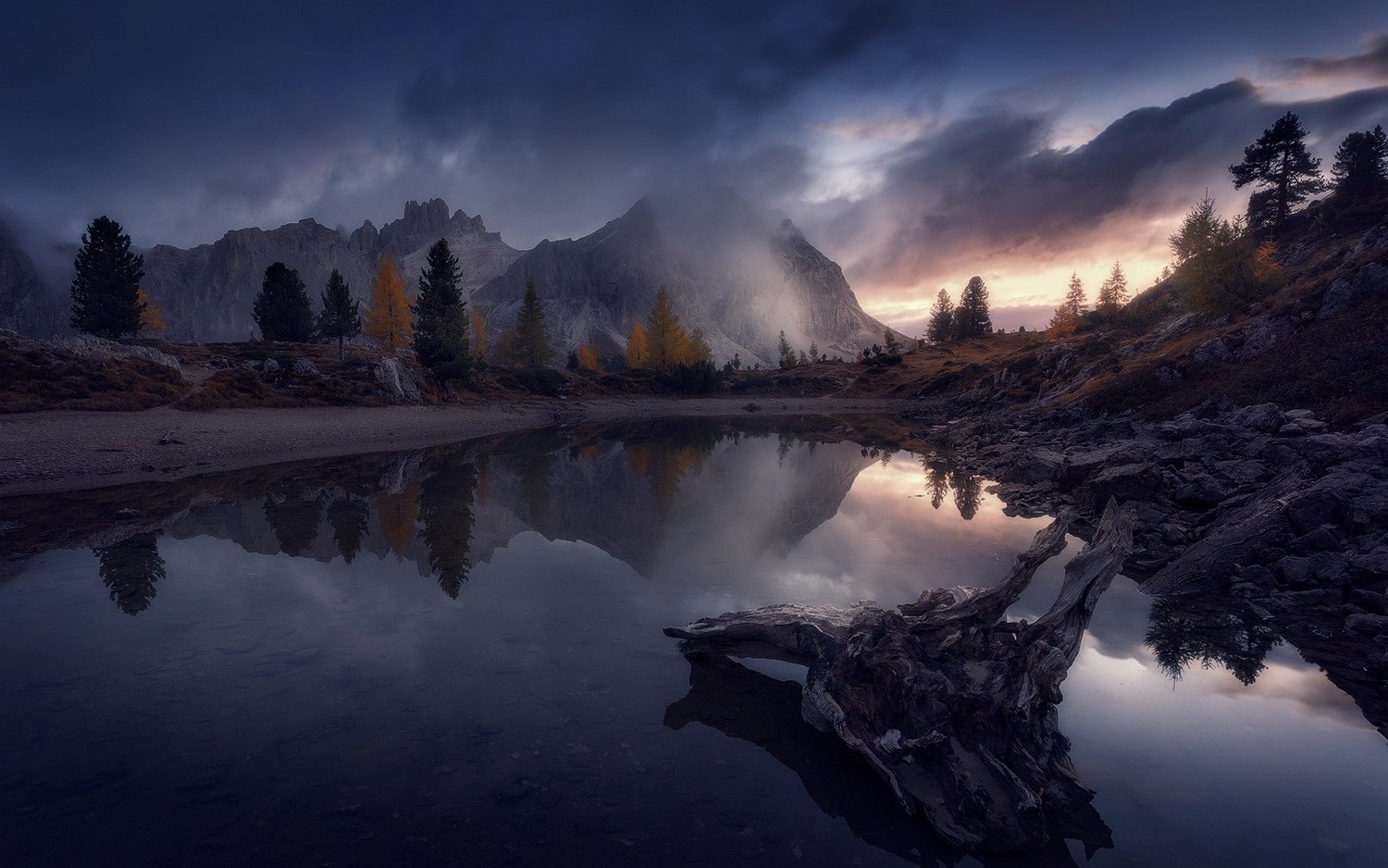 nature, Landscape, Fall, Sunset, Mountain, Lake, Reflection, Trees, Clouds, Italy Wallpaper HD / Desktop and Mobile Background