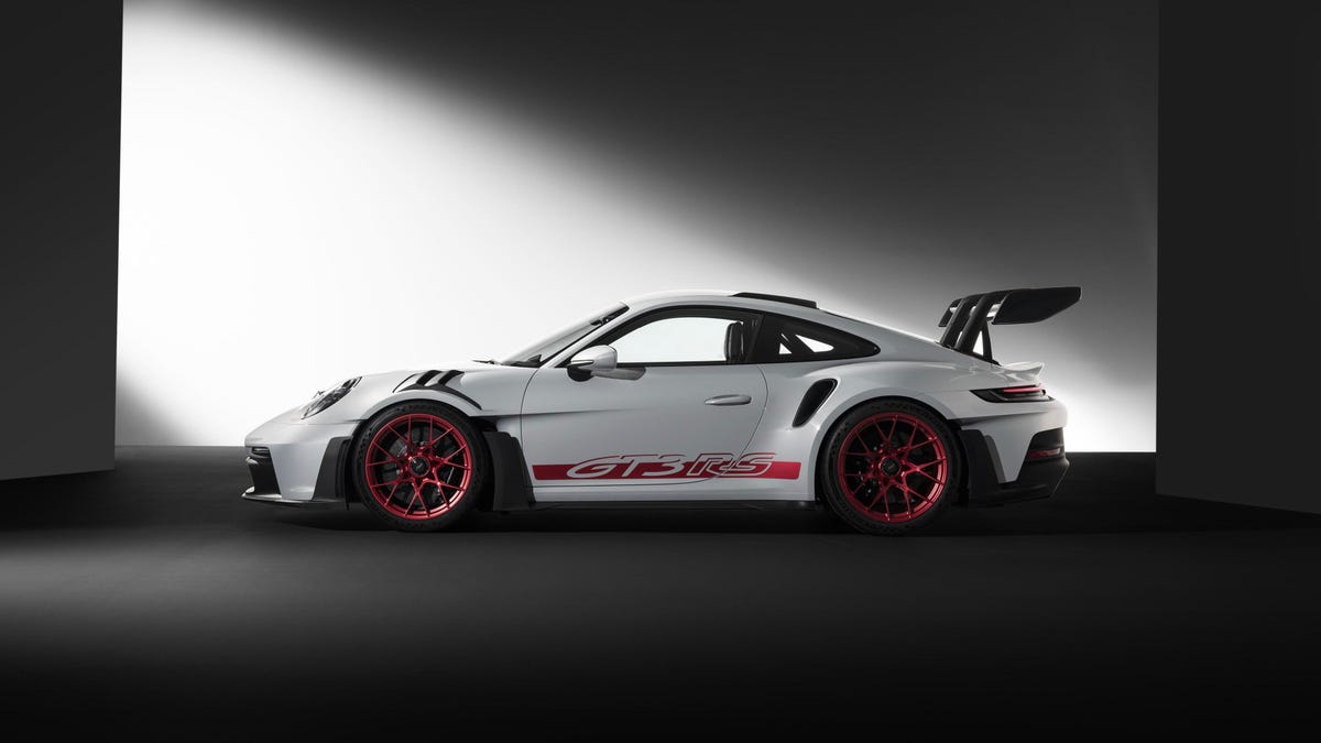 2023 Porsche 911 GT3 RS Is A Lap Time Champ