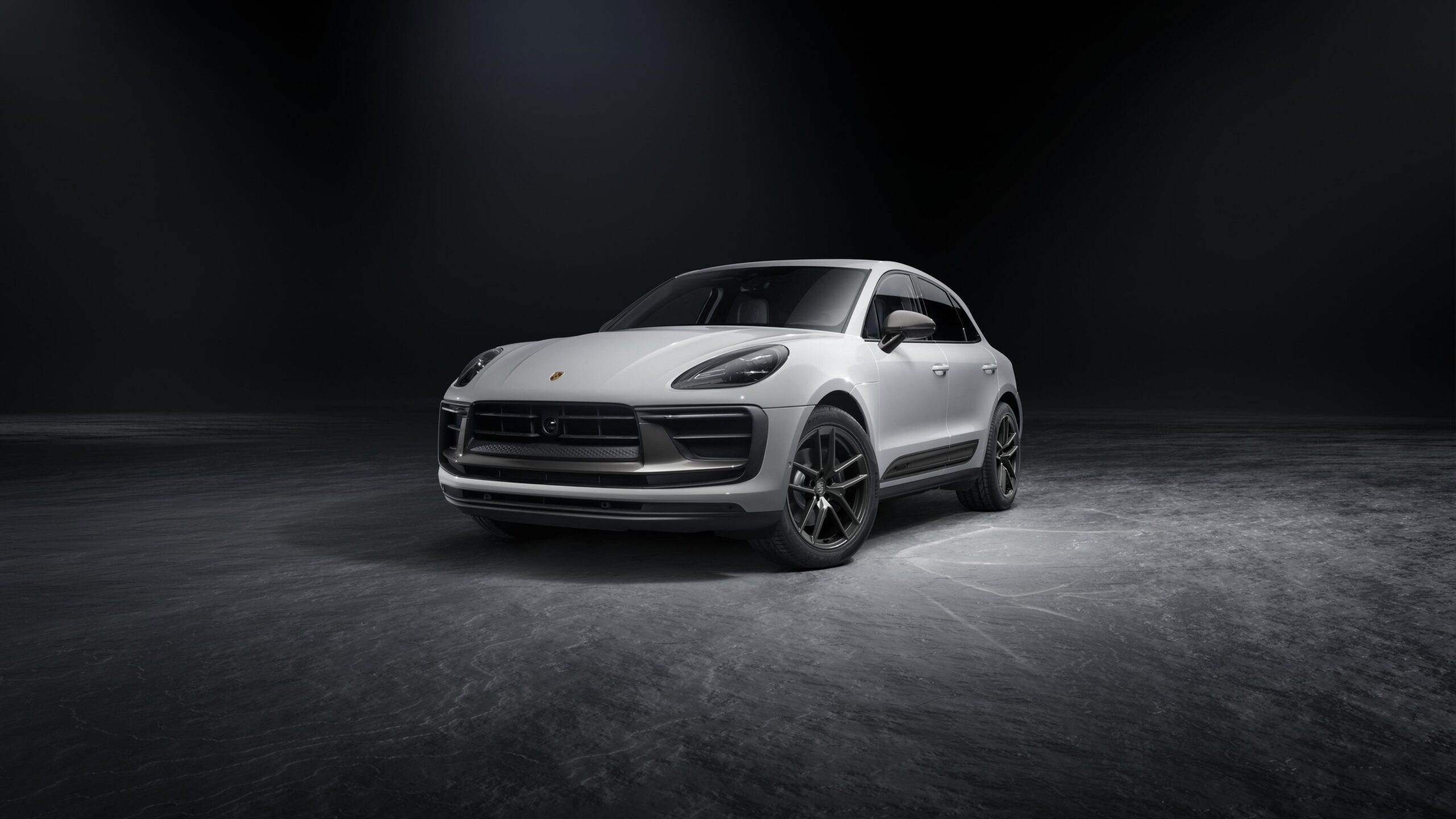 2023 Porsche Macan T Unveiled