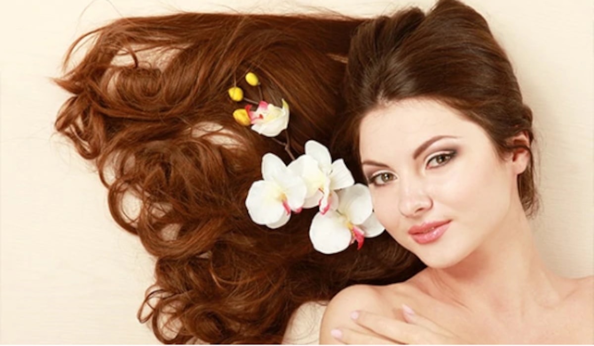 HD wallpaper brown hair head spa este scalp care head massage human  hair  Wallpaper Flare