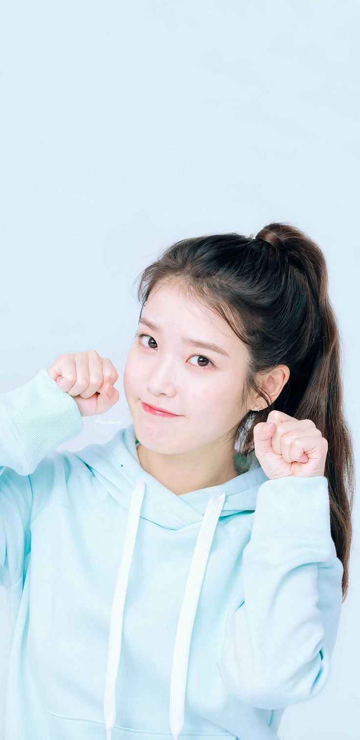 Lee Ji Eun Wallpaper Discover More Blueming, IU, K Pop, Korean, Kpop Wallpaper. /l. Korean Actresses, Korean Girl Photo, Pretty Korean Girls